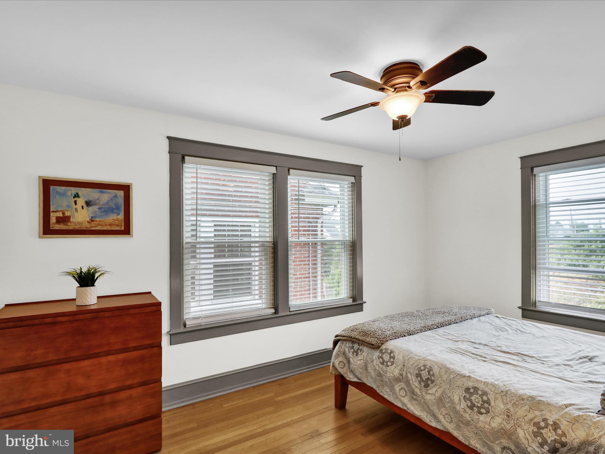 COLLEGE PARK - Residential