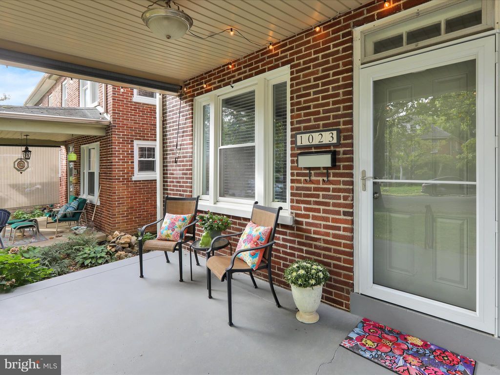 Photo of 1023 W Clay Street, LANCASTER, PA 17603 (MLS # PALA2078668)