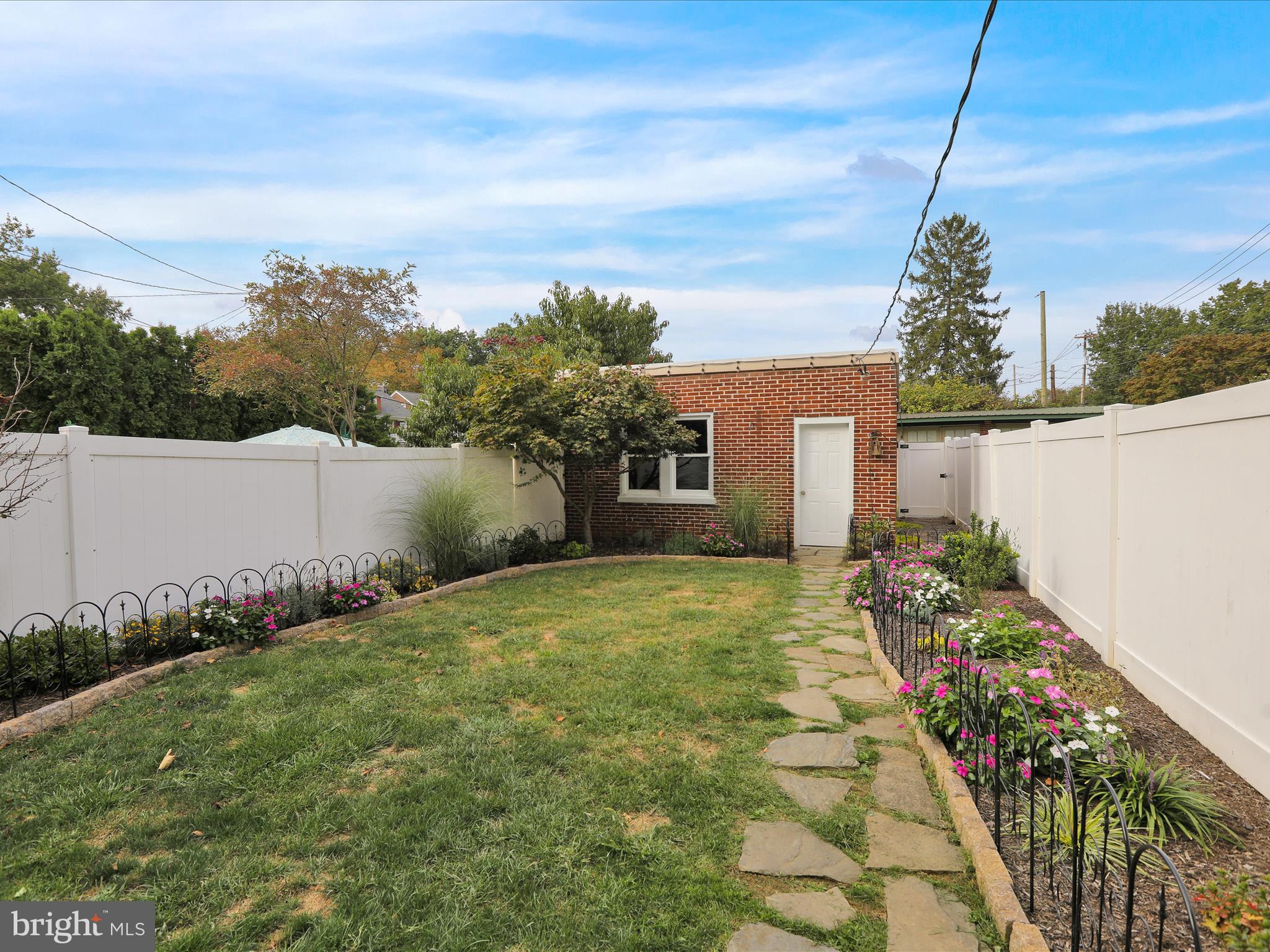 COLLEGE PARK - Residential