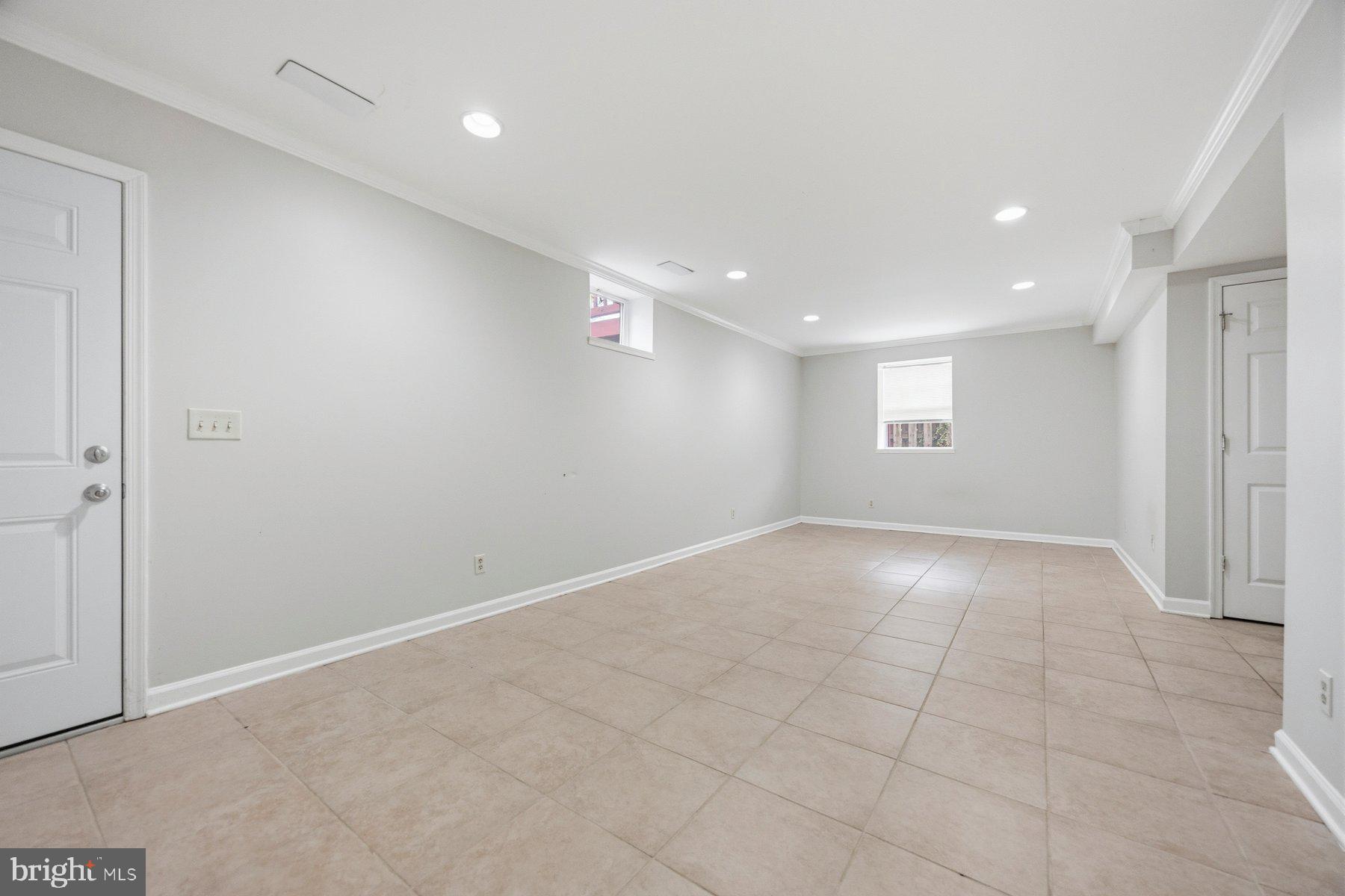 BERRYWOOD SOUTH - Residential