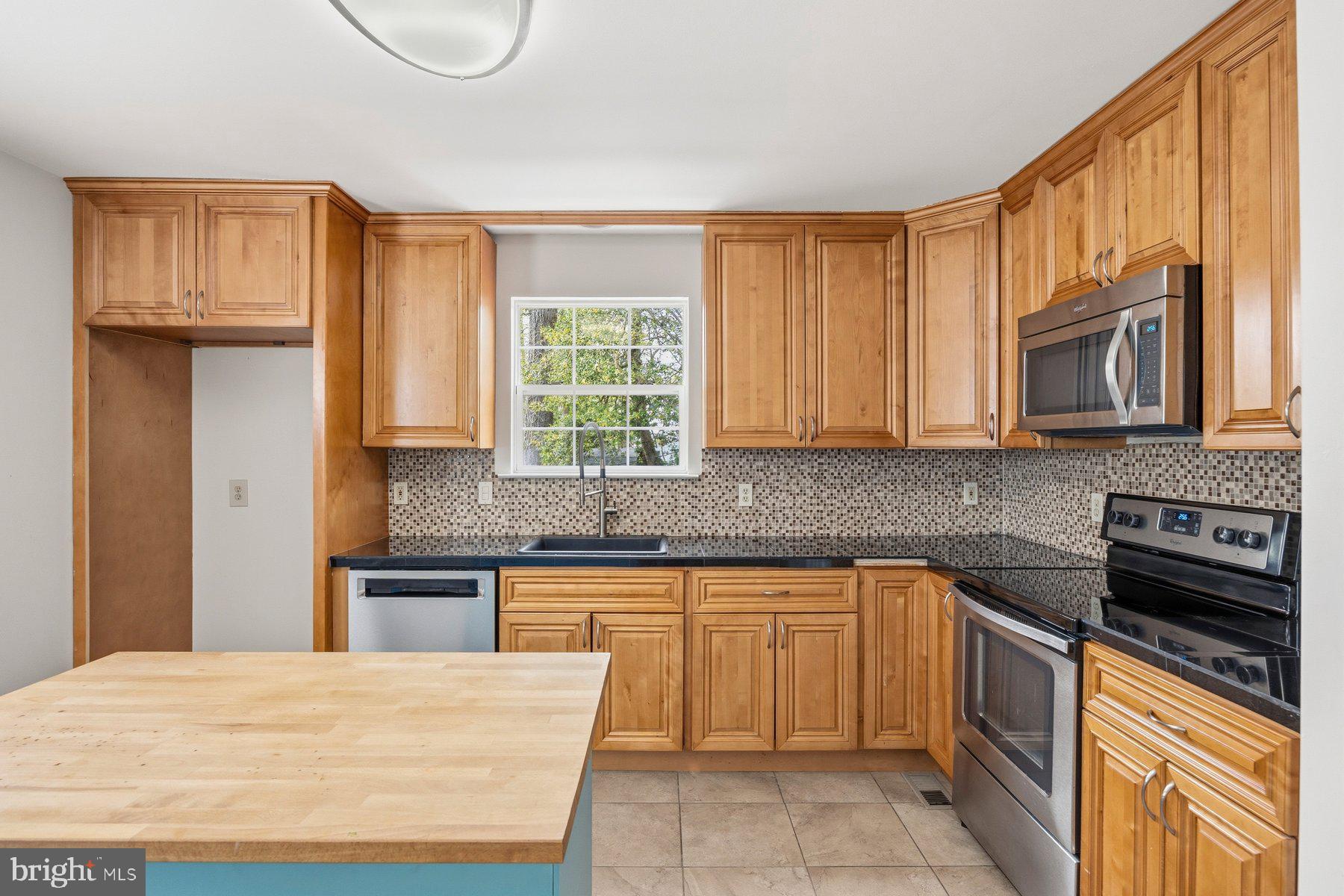 BERRYWOOD SOUTH - Residential