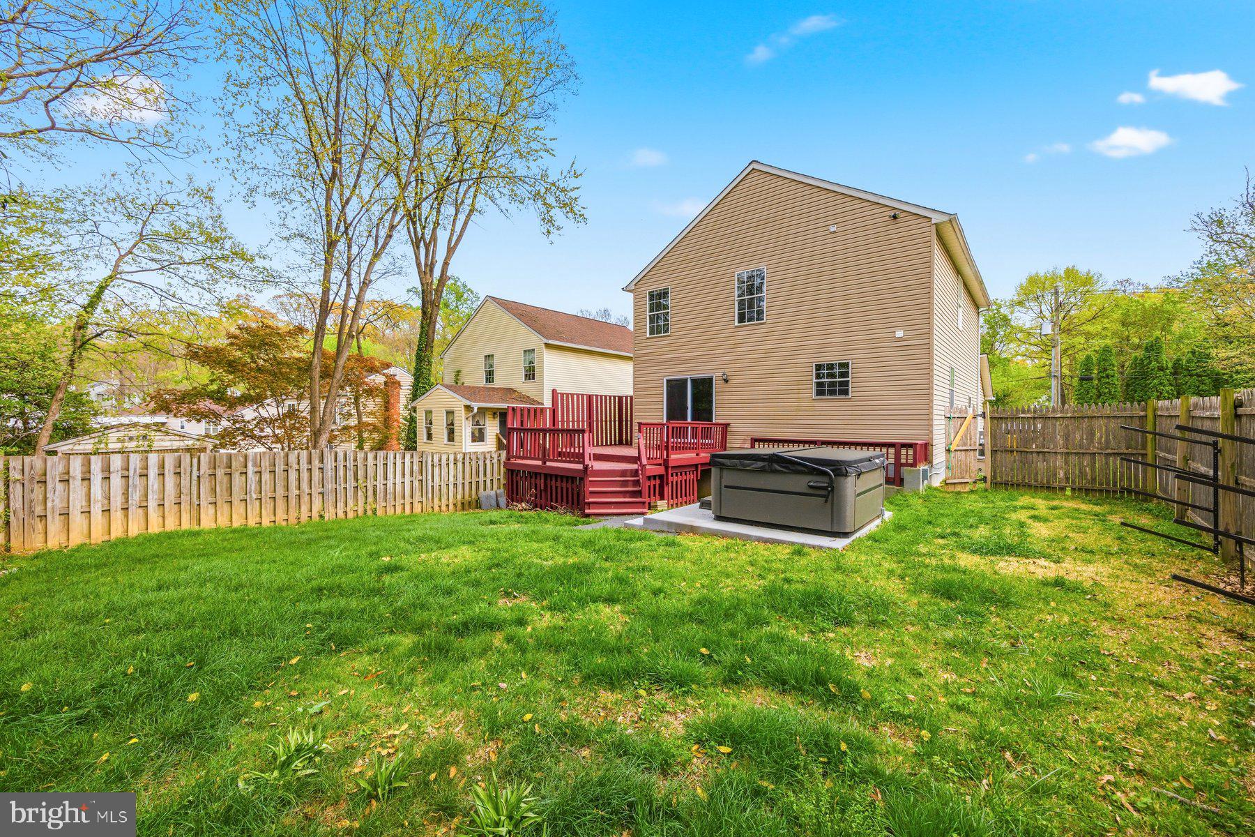 BERRYWOOD SOUTH - Residential