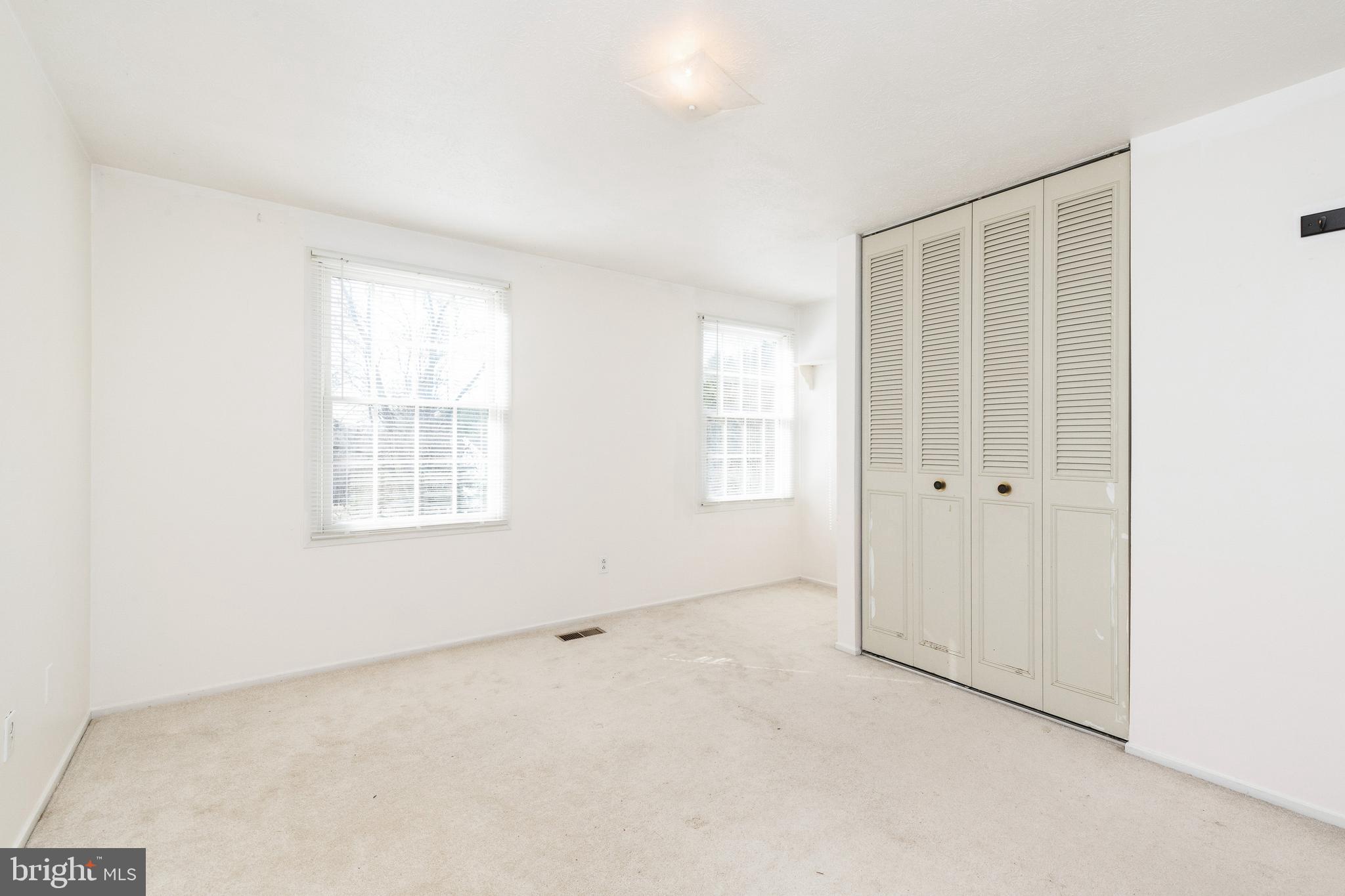 MIDDLETOWN FARMS - Residential