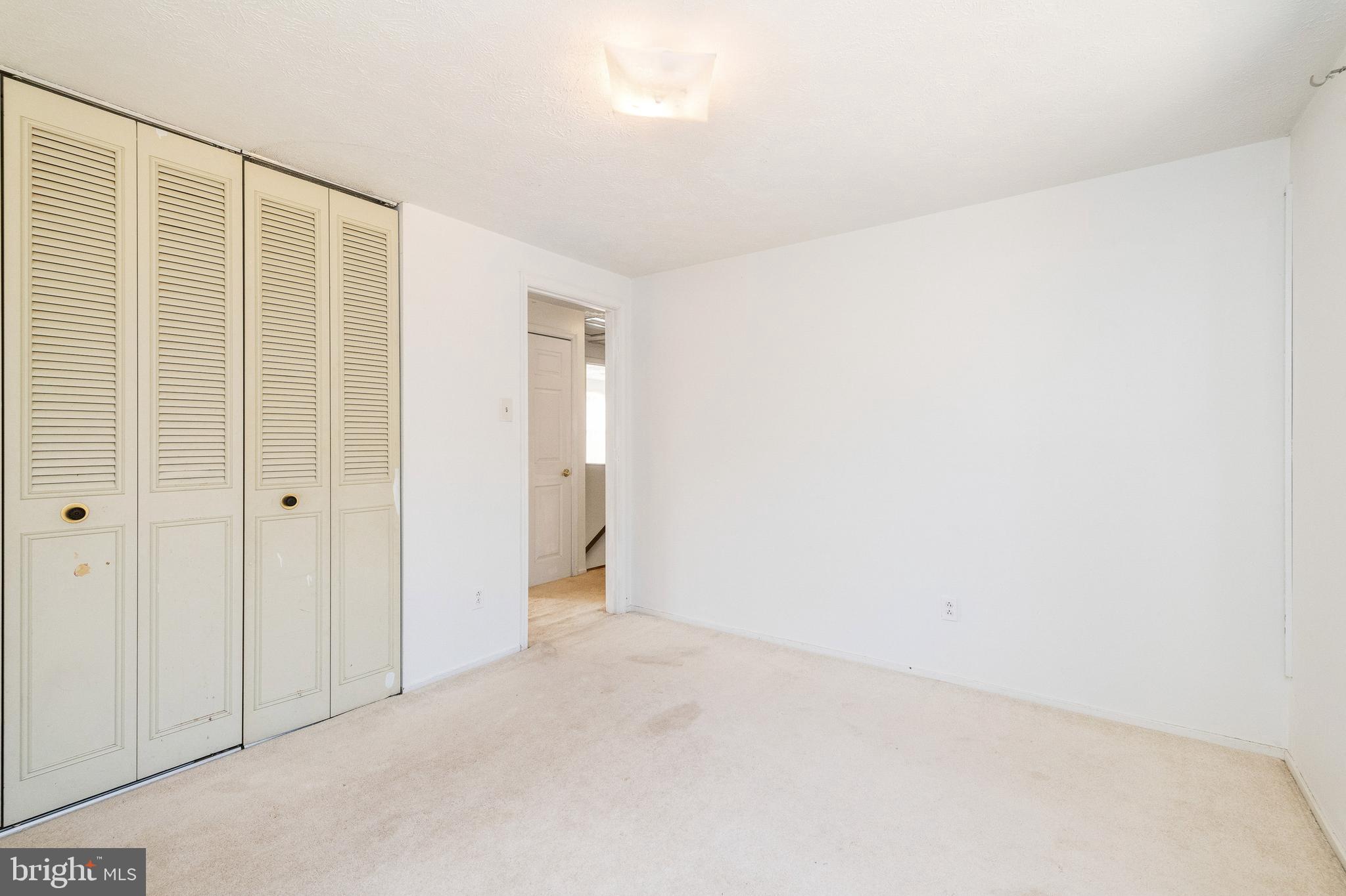 MIDDLETOWN FARMS - Residential