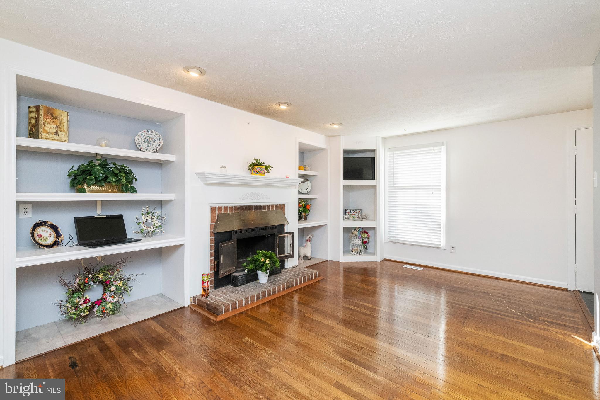 MIDDLETOWN FARMS - Residential