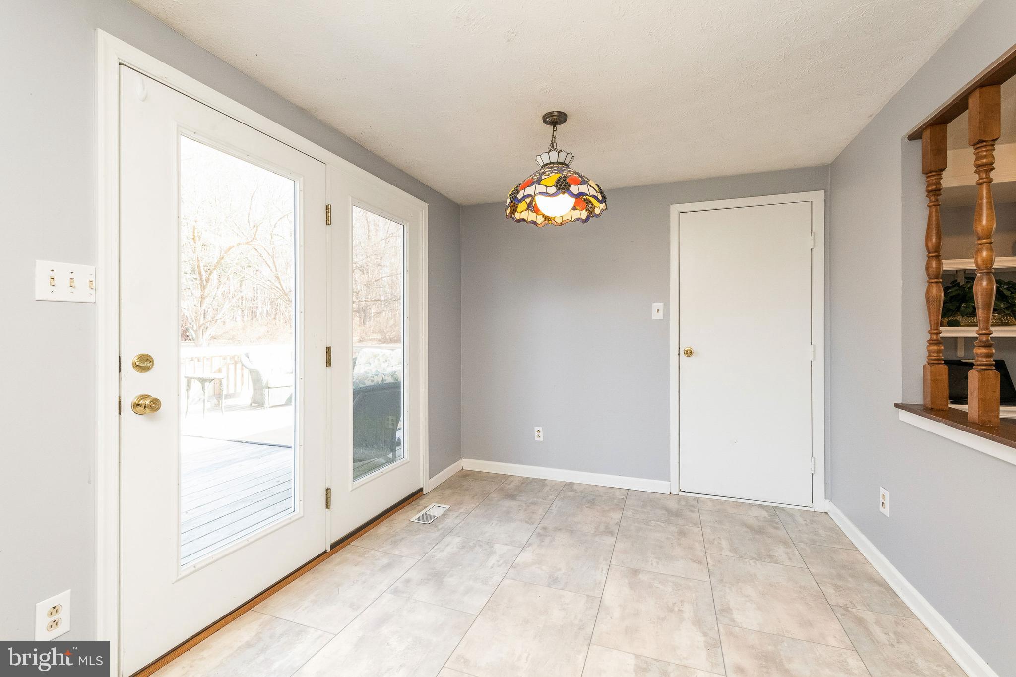 MIDDLETOWN FARMS - Residential