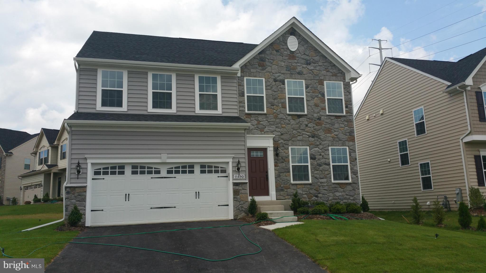 FIELDCREST - Residential