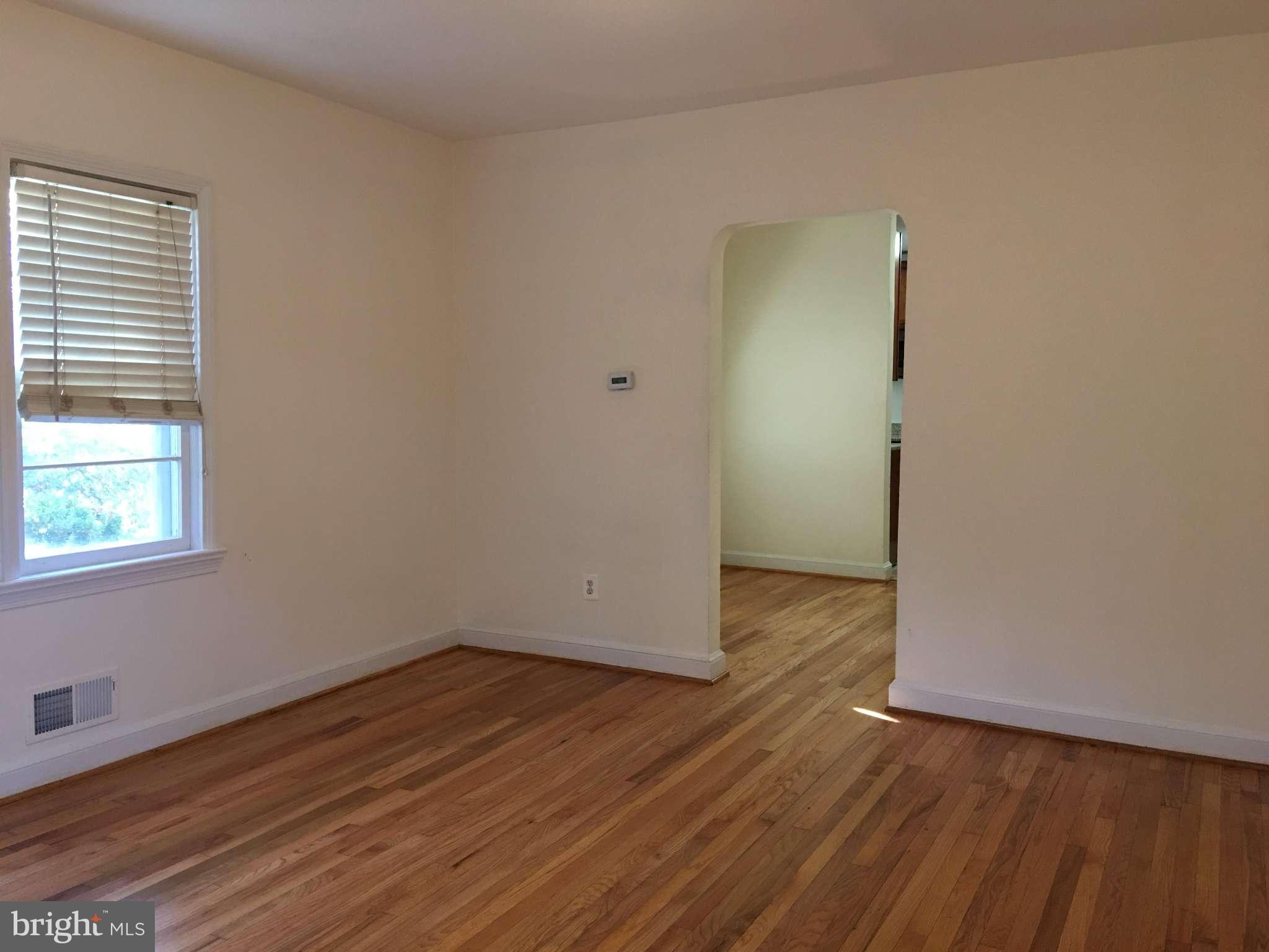 SEMINARY VALLEY - Residential Lease