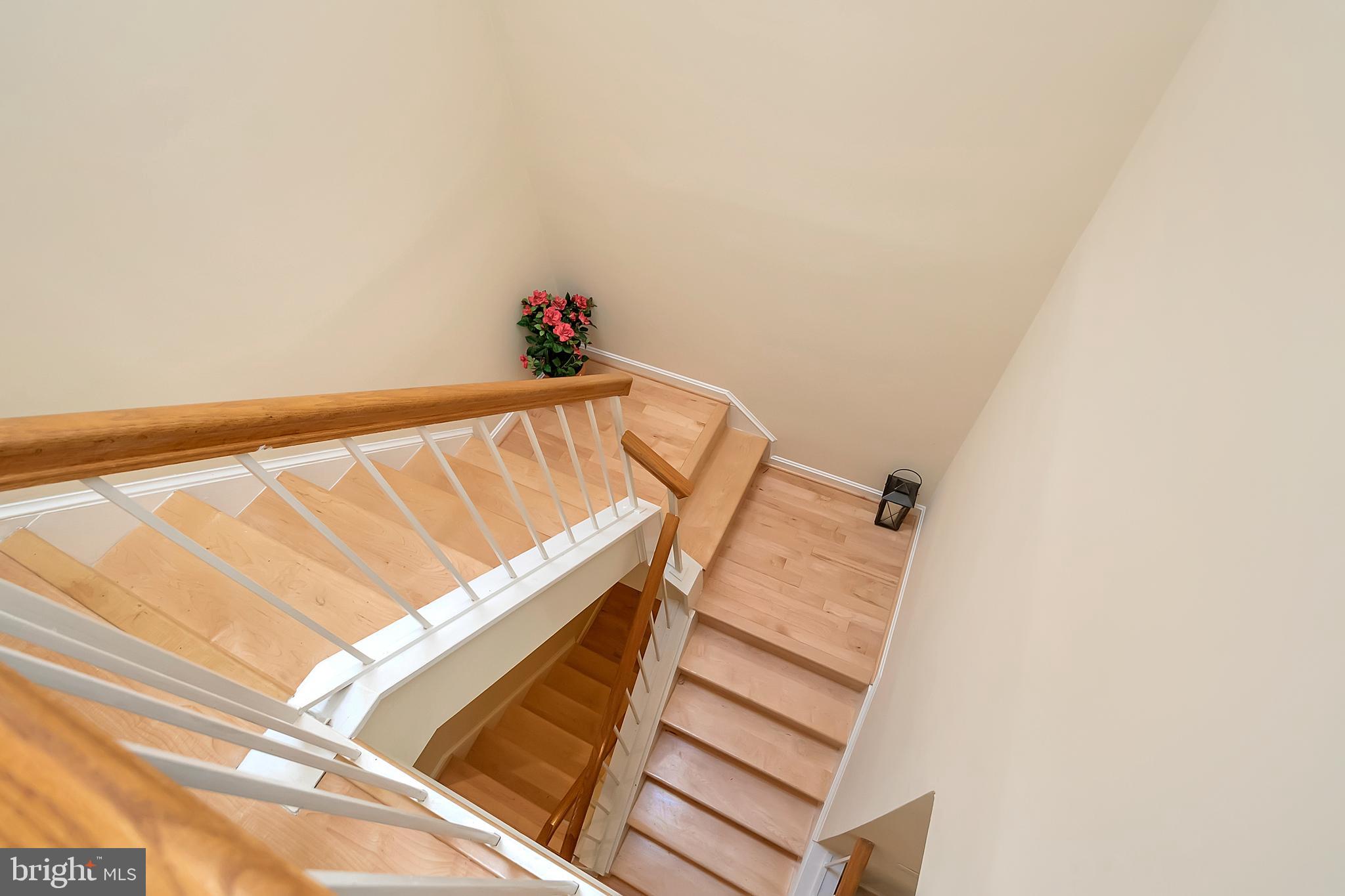 MONTCLAIR/SOUTHL - Residential