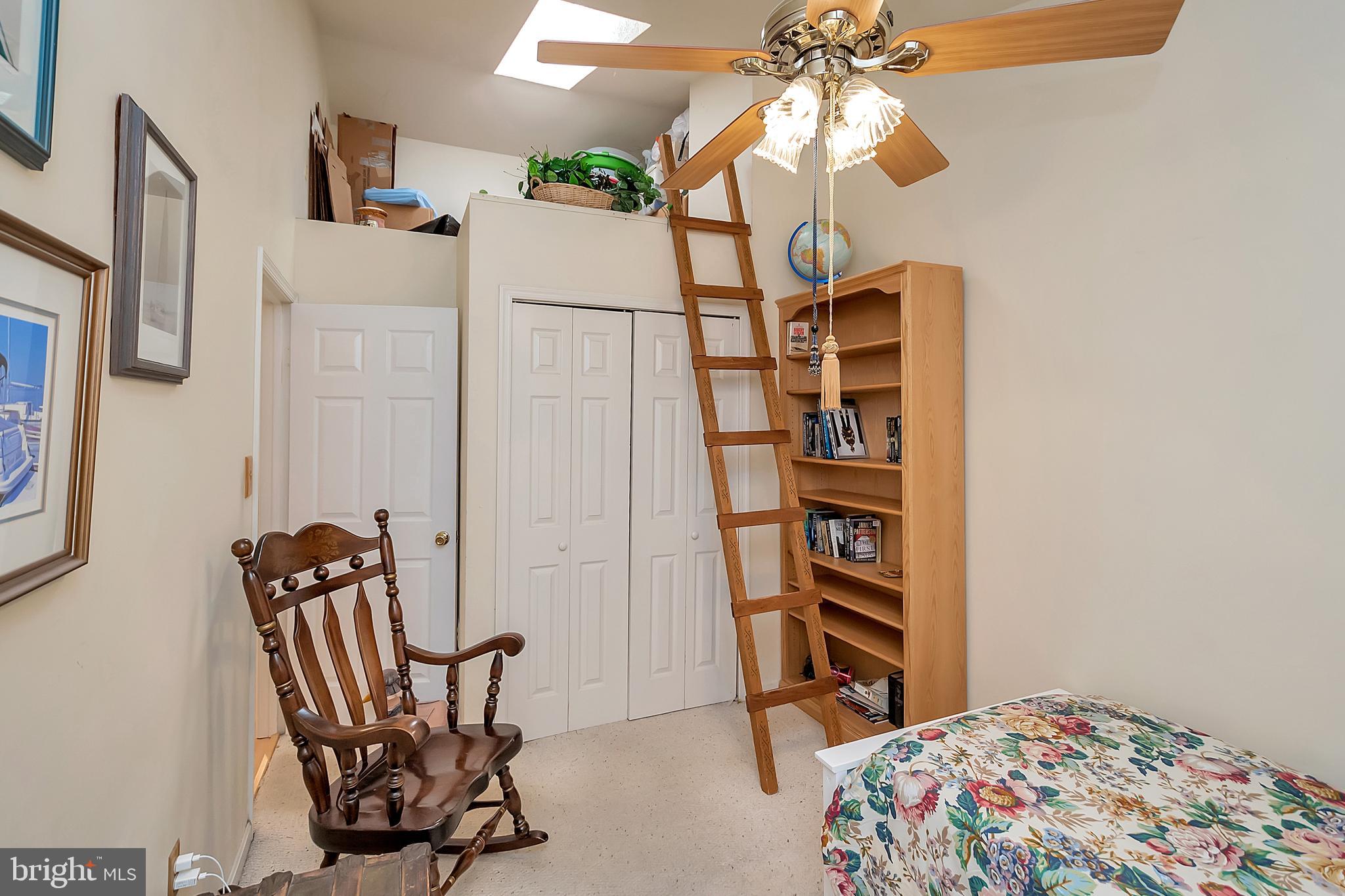 MONTCLAIR/SOUTHL - Residential