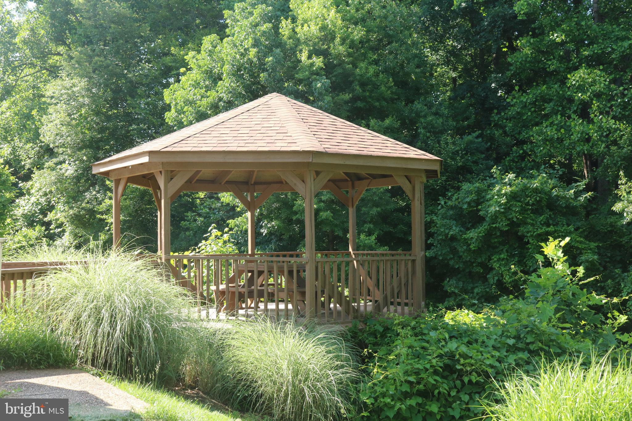 MONTCLAIR/SOUTHL - Residential