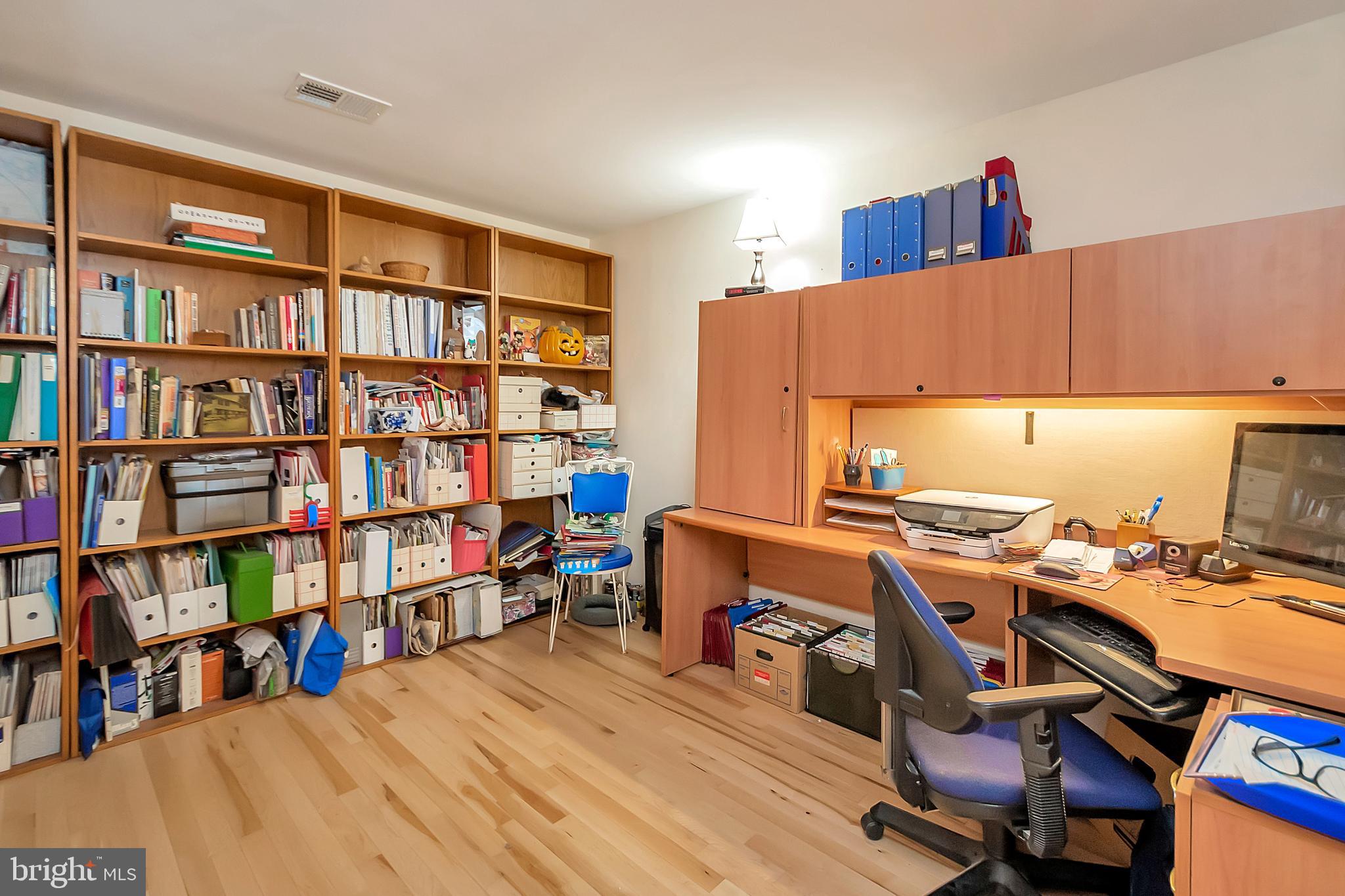 MONTCLAIR/SOUTHL - Residential