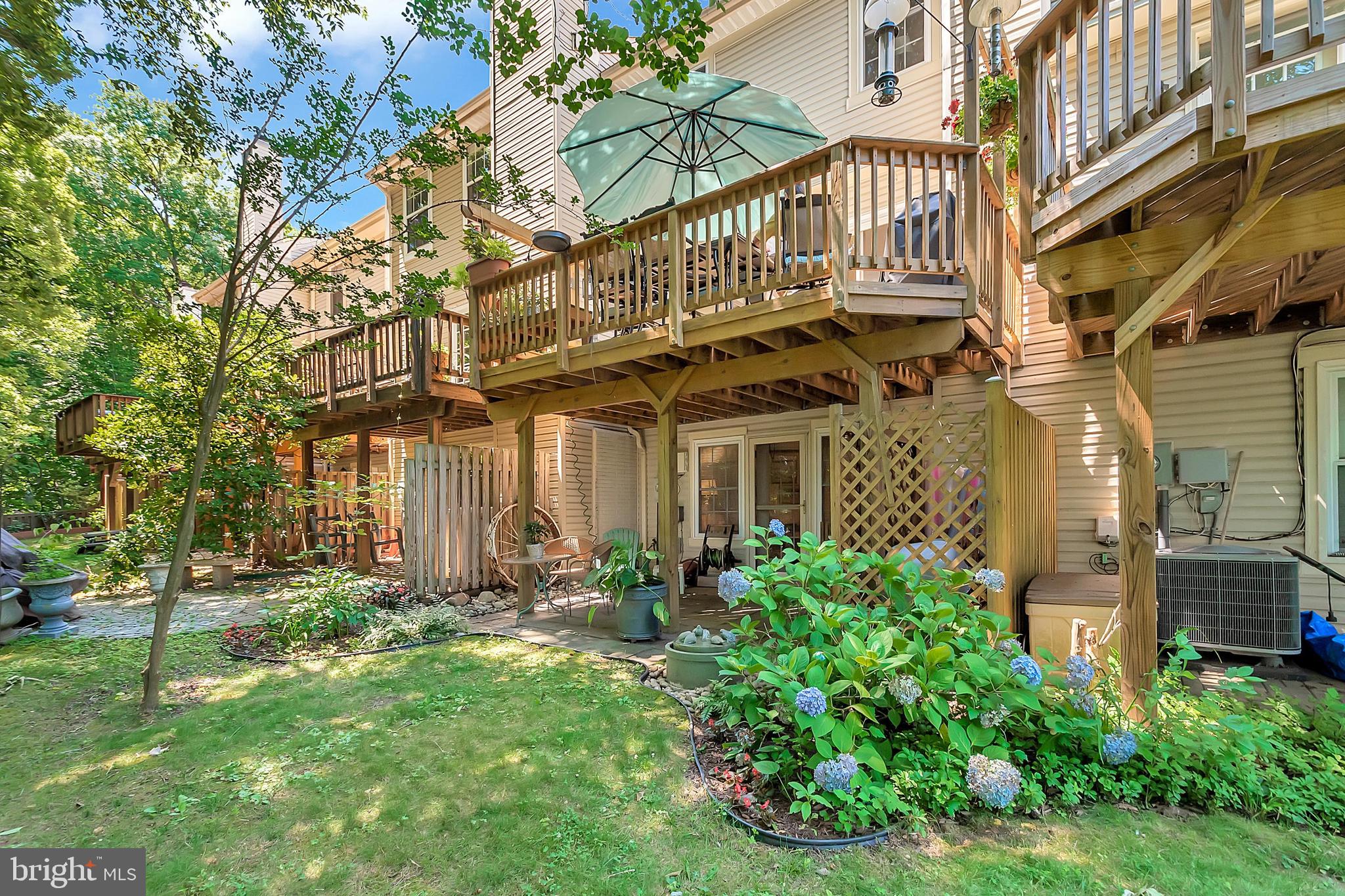 MONTCLAIR/SOUTHL - Residential