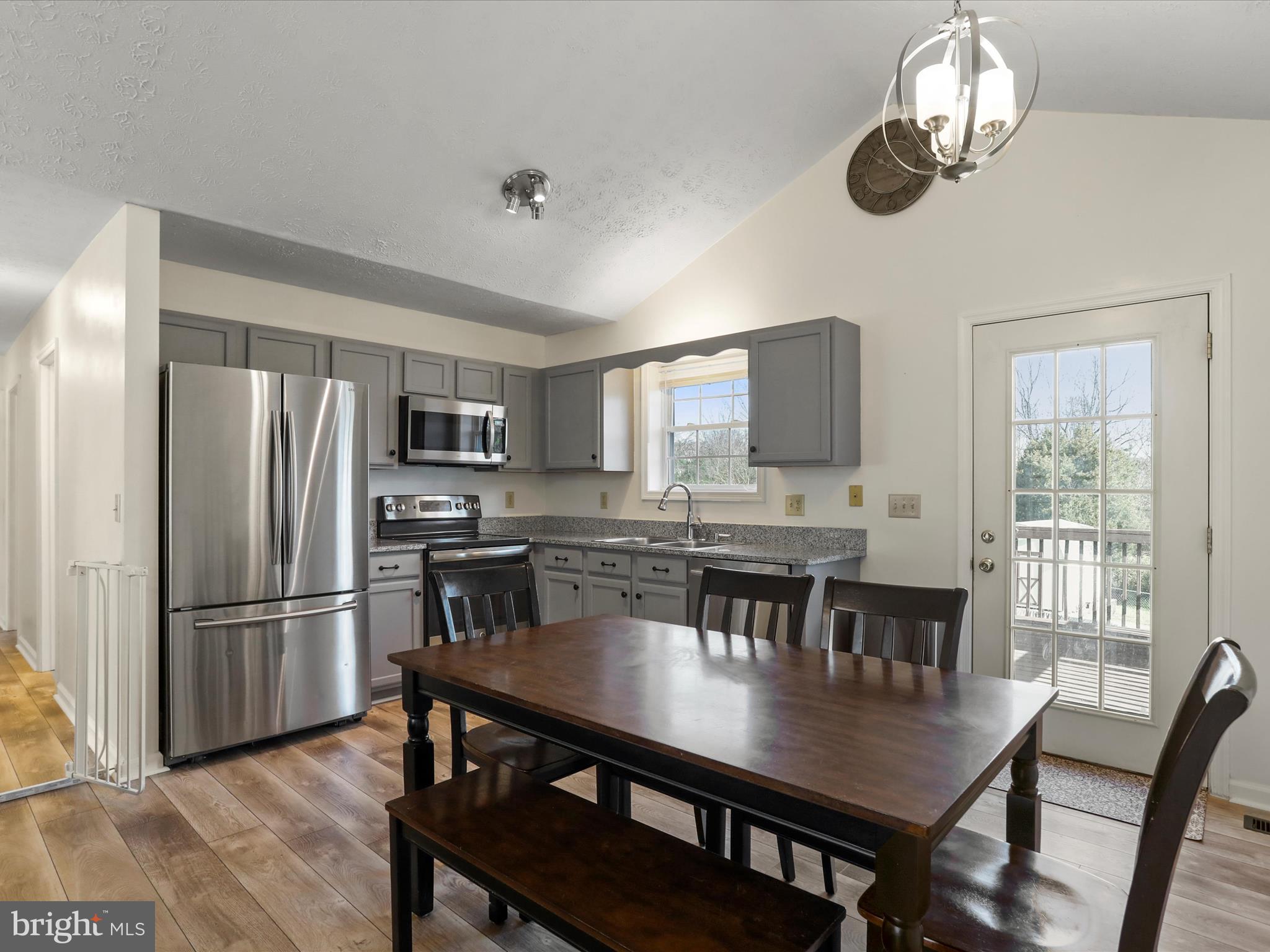 WILDFLOWER RIDGE - Residential