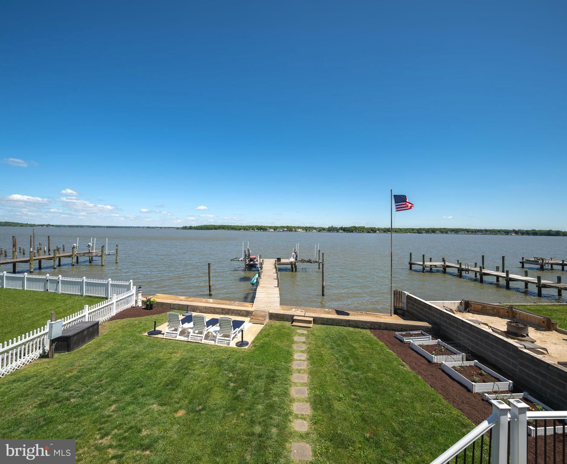 LYNCH POINT - Residential
