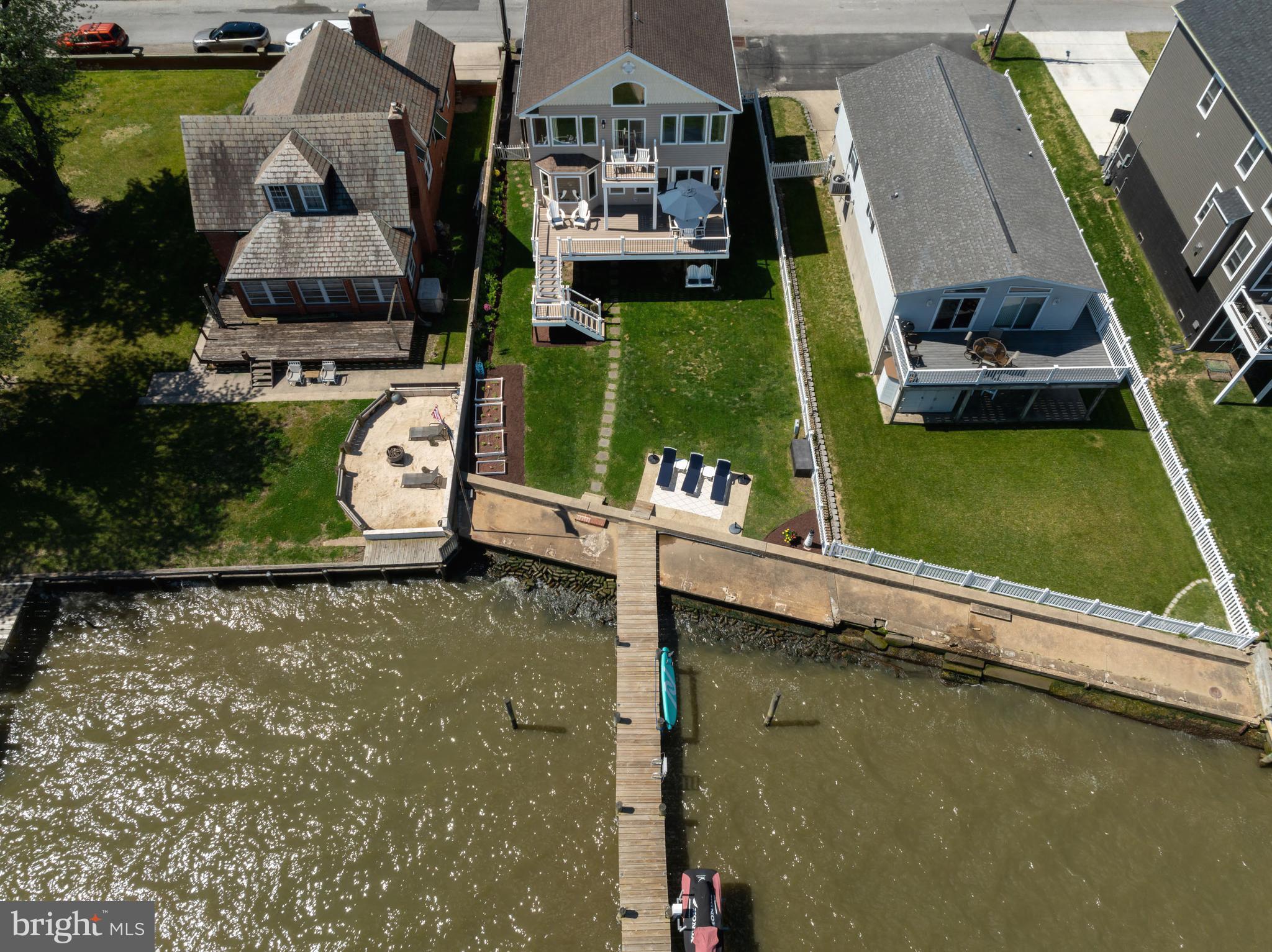 LYNCH POINT - Residential