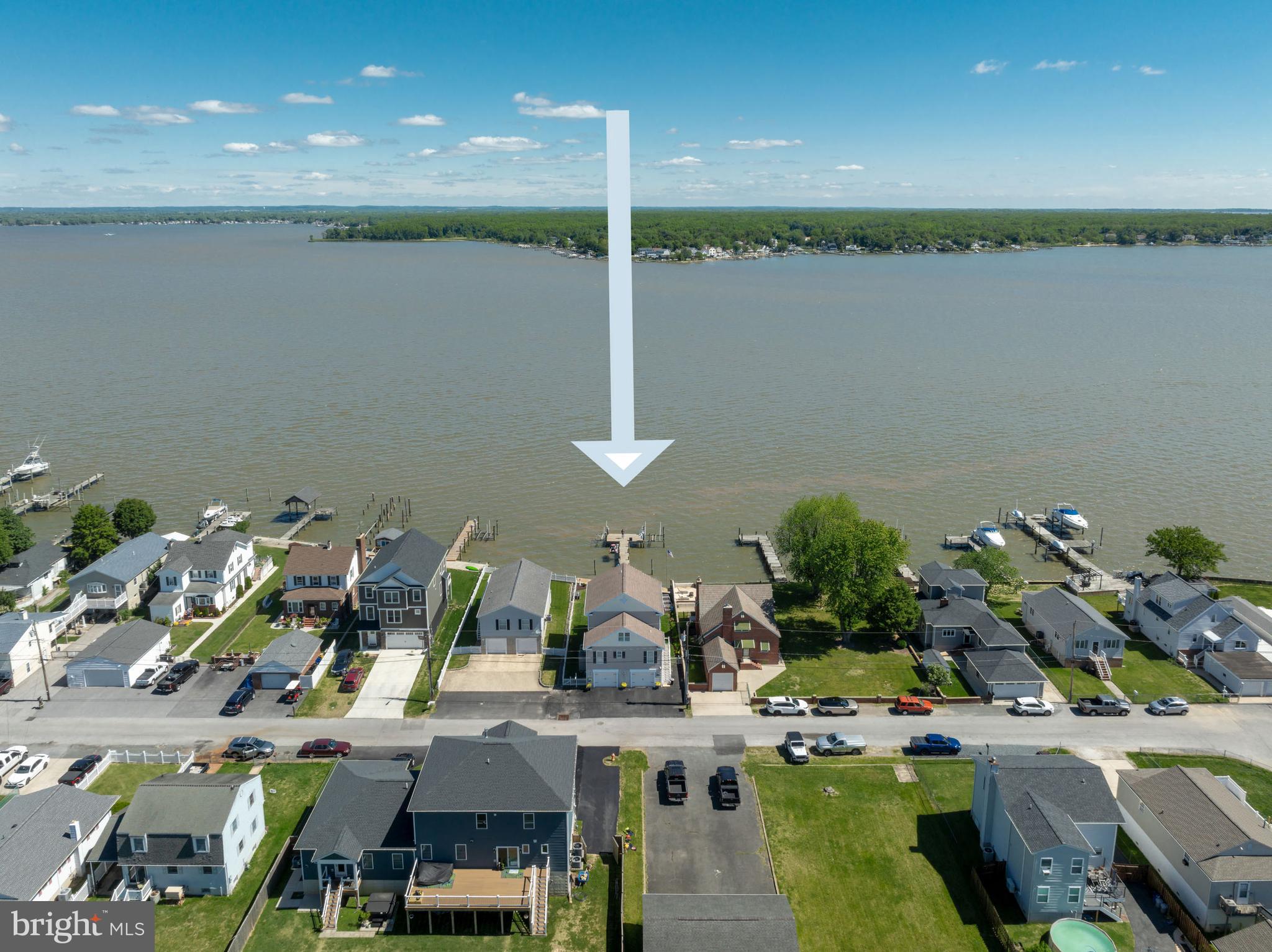 LYNCH POINT - Residential