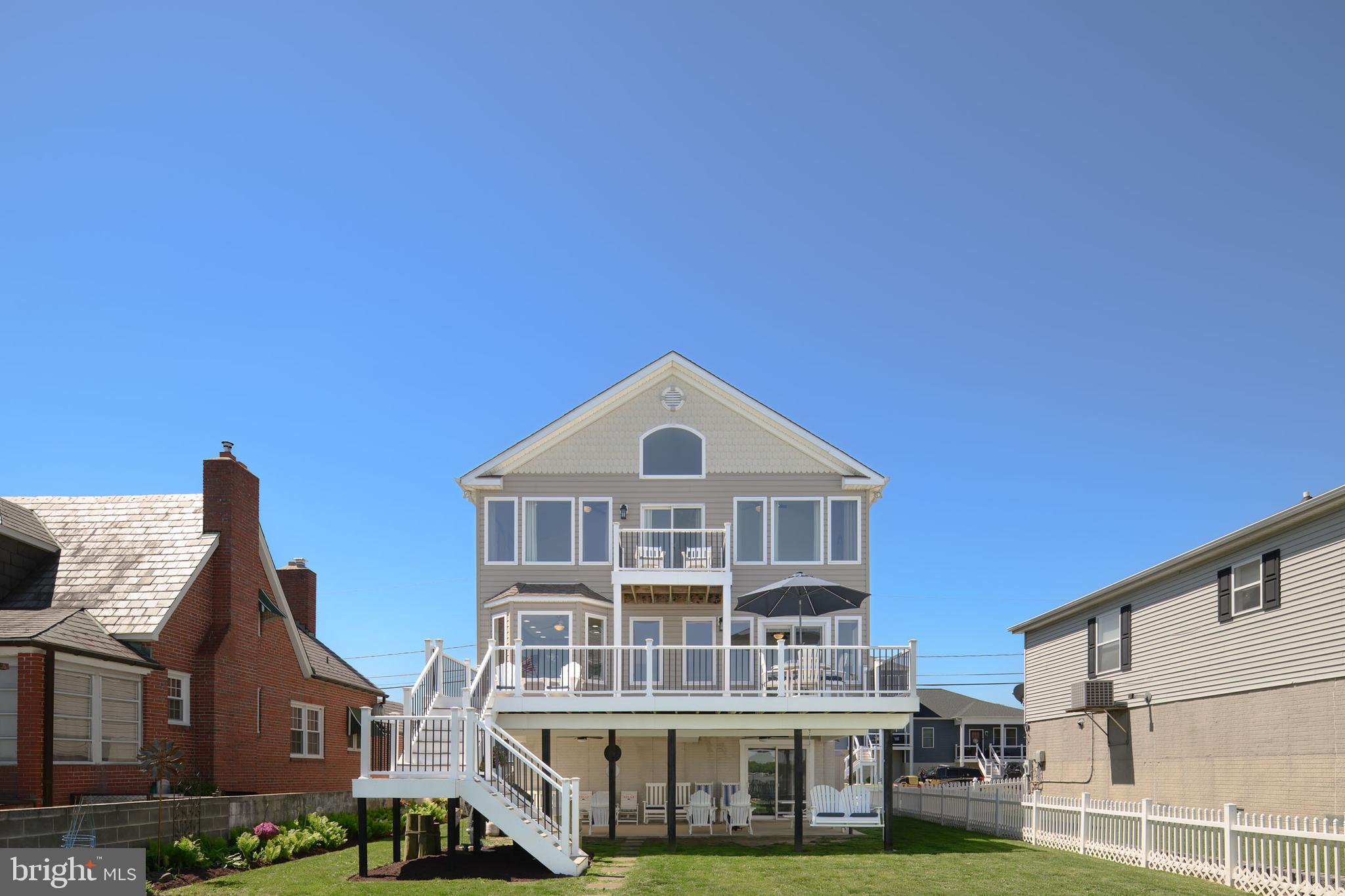 LYNCH POINT - Residential