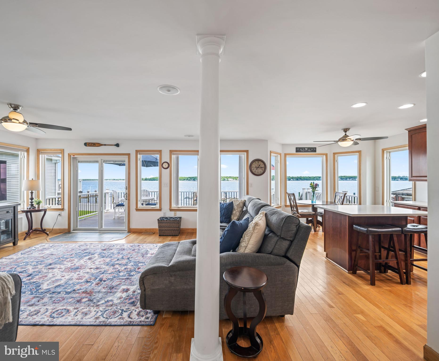 LYNCH POINT - Residential
