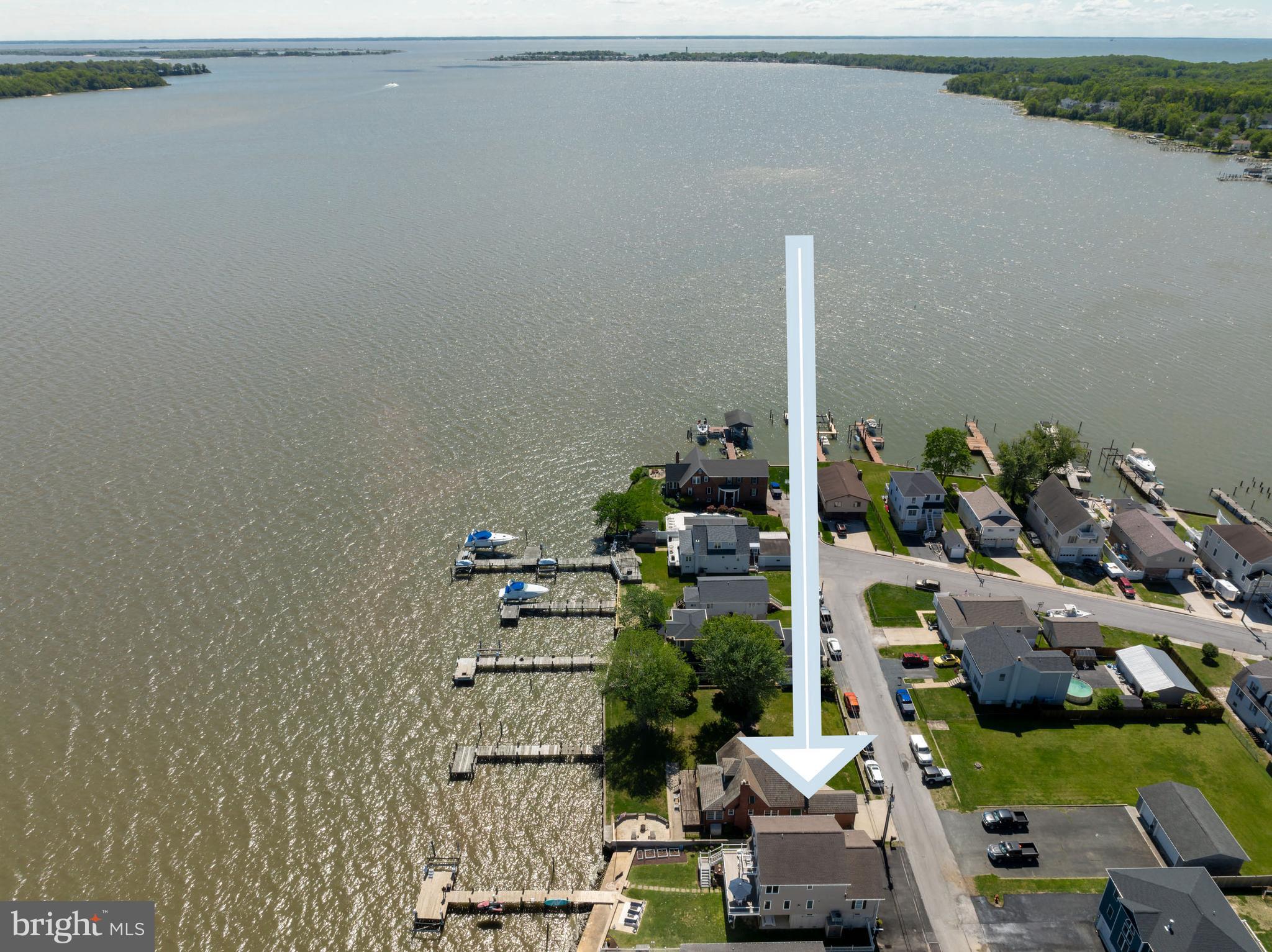 LYNCH POINT - Residential