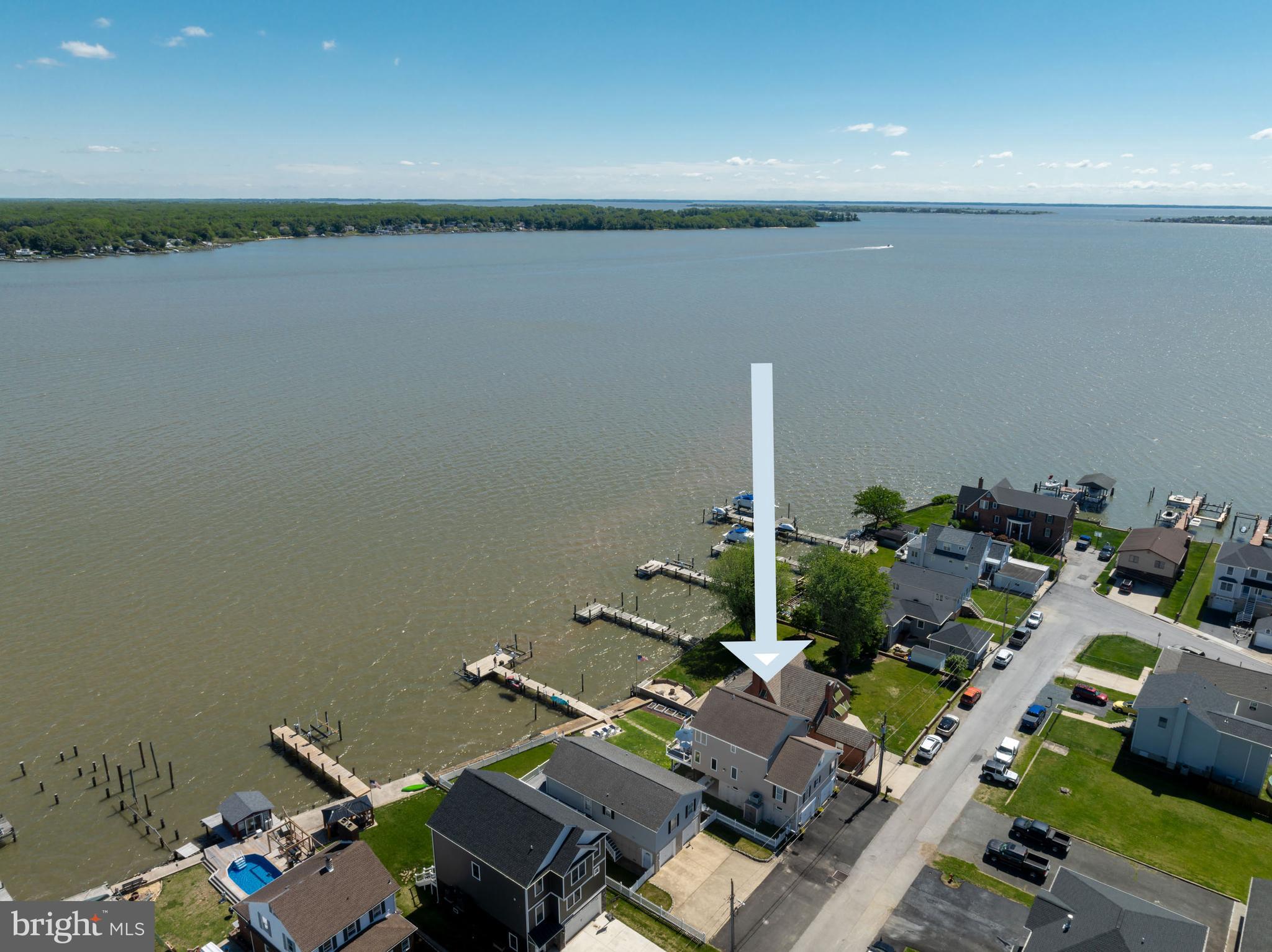 LYNCH POINT - Residential