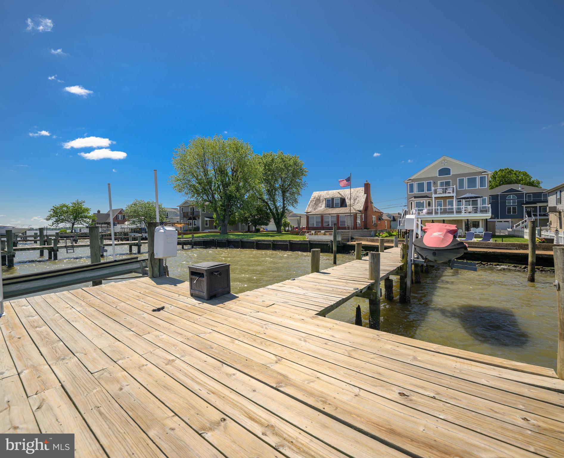 LYNCH POINT - Residential