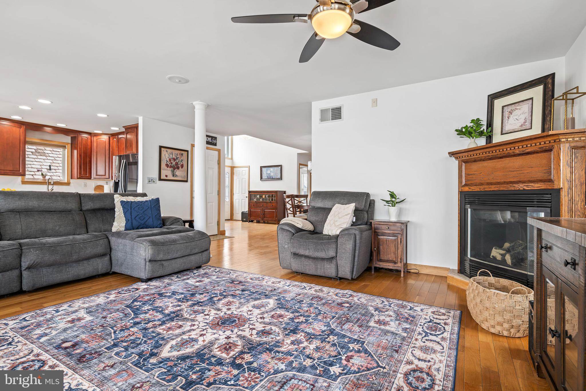 LYNCH POINT - Residential