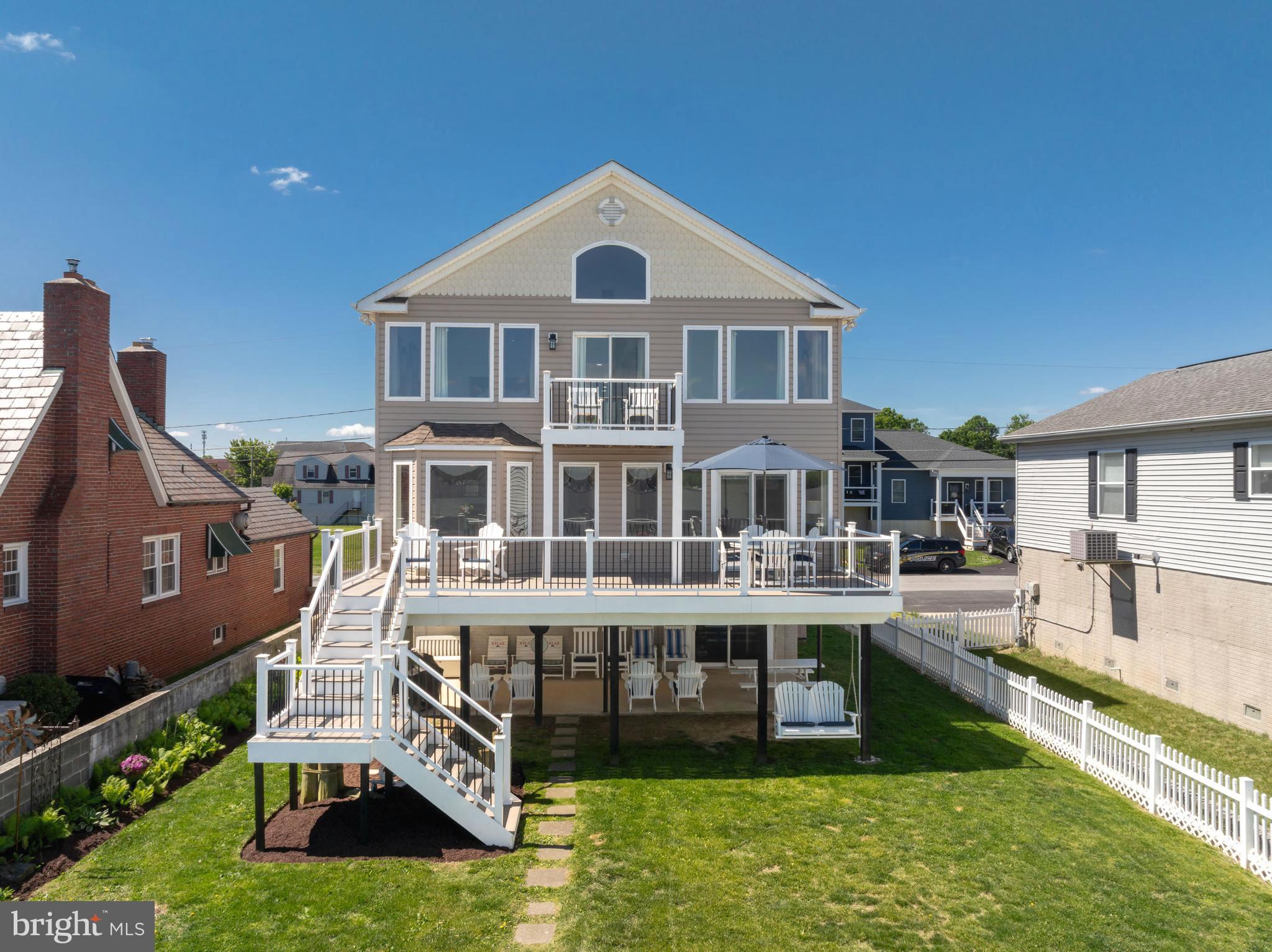 LYNCH POINT - Residential