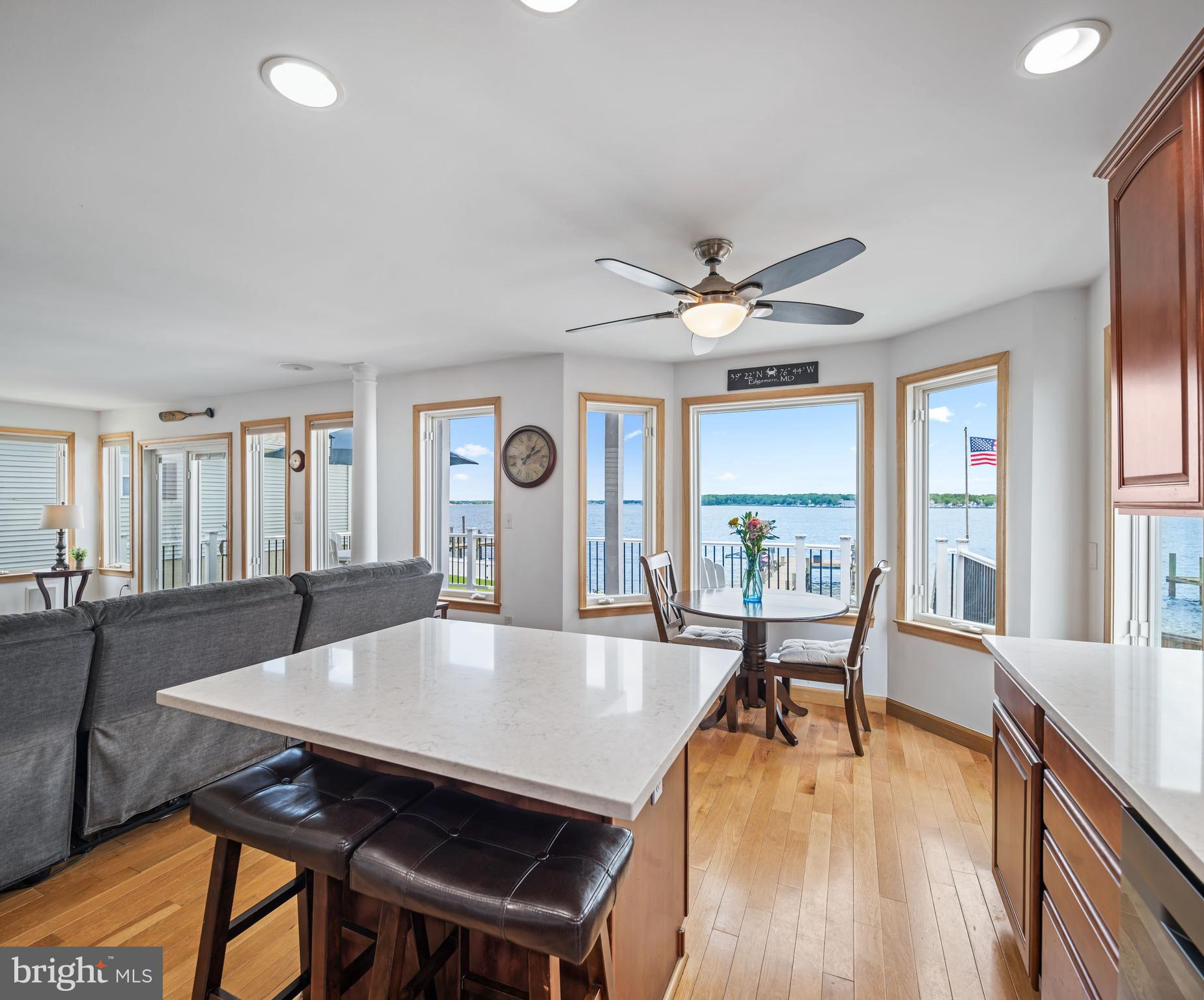 LYNCH POINT - Residential