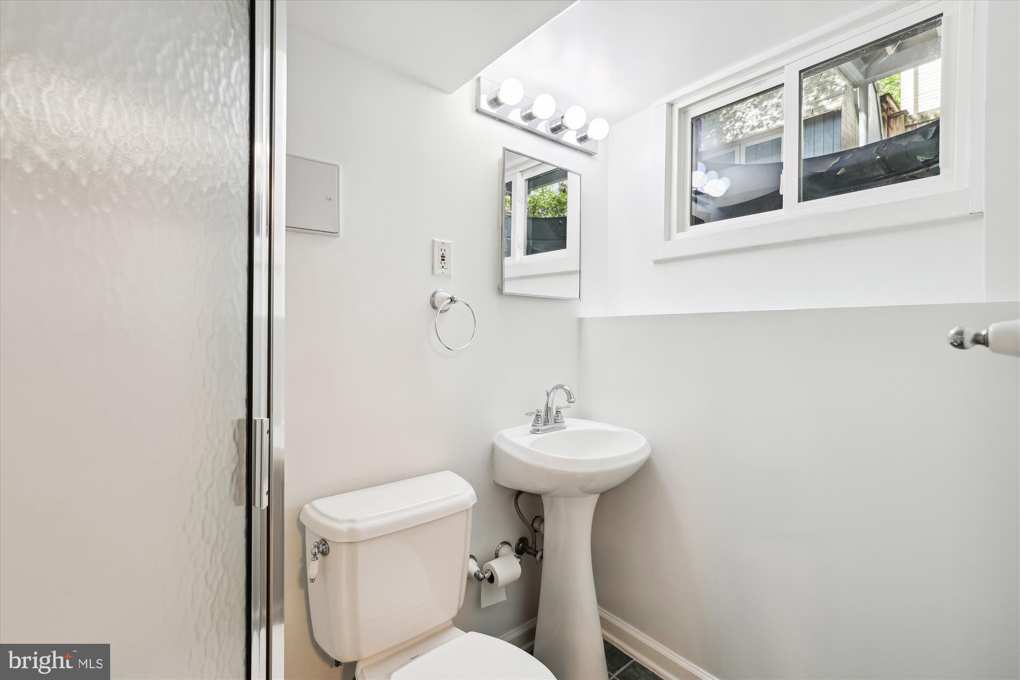 COLUMBIA FOREST - Residential