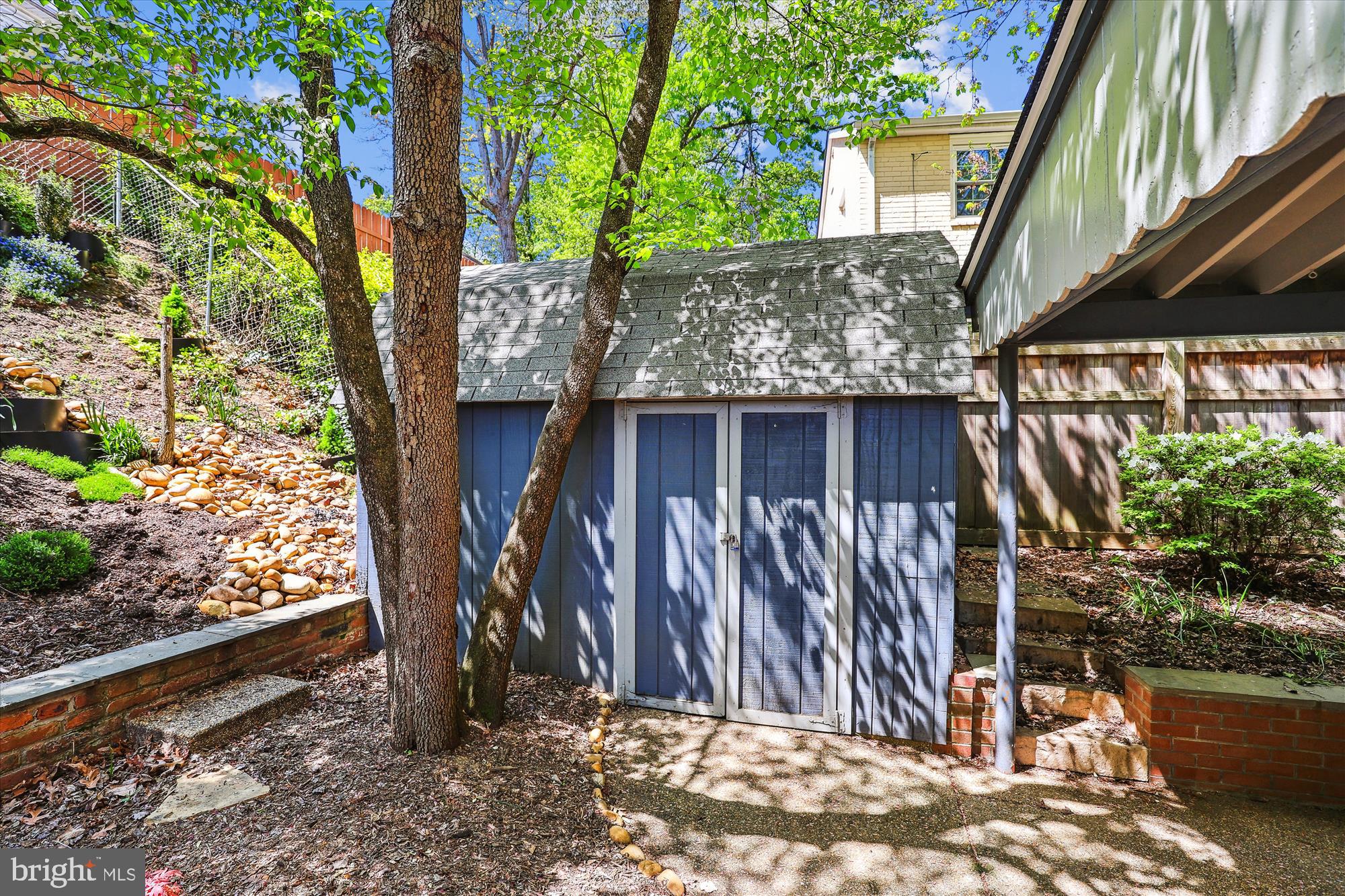 COLUMBIA FOREST - Residential