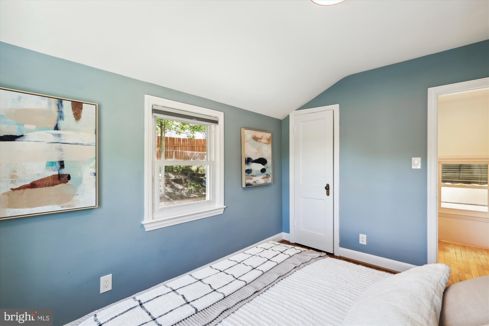 COLUMBIA FOREST - Residential