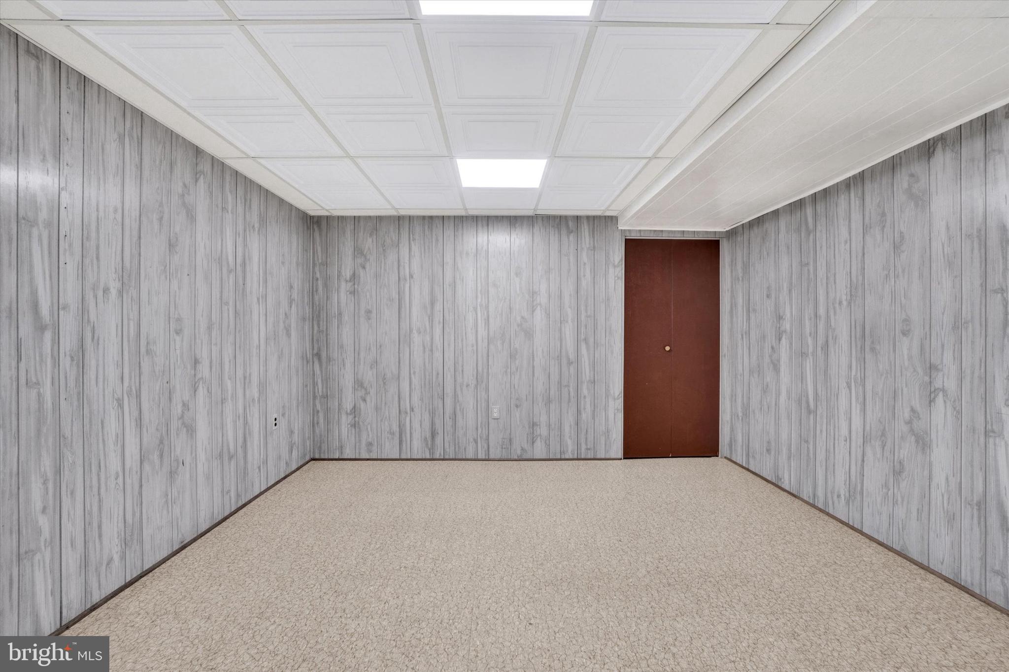 PRETTYBOY - Residential