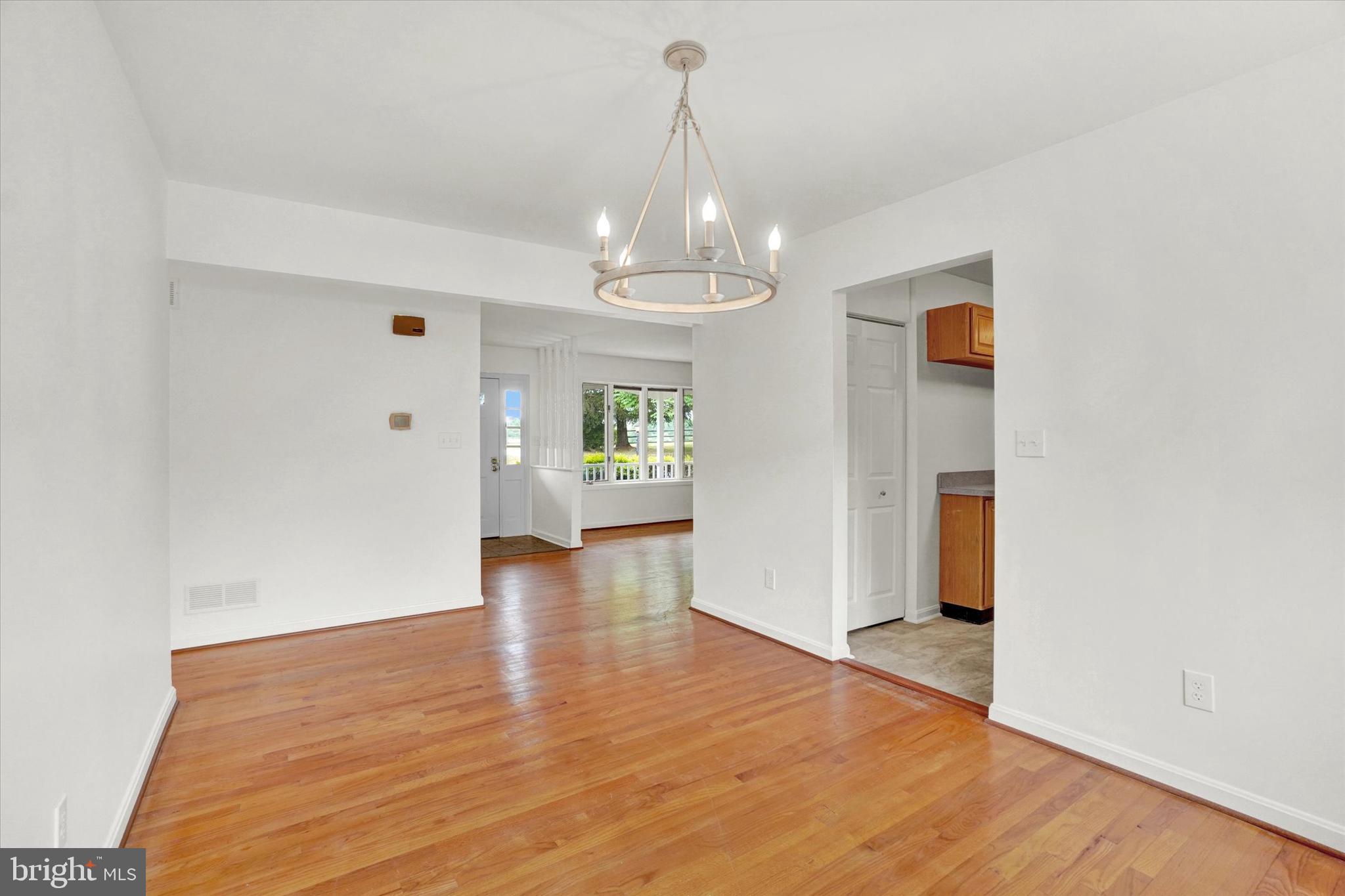 PRETTYBOY - Residential