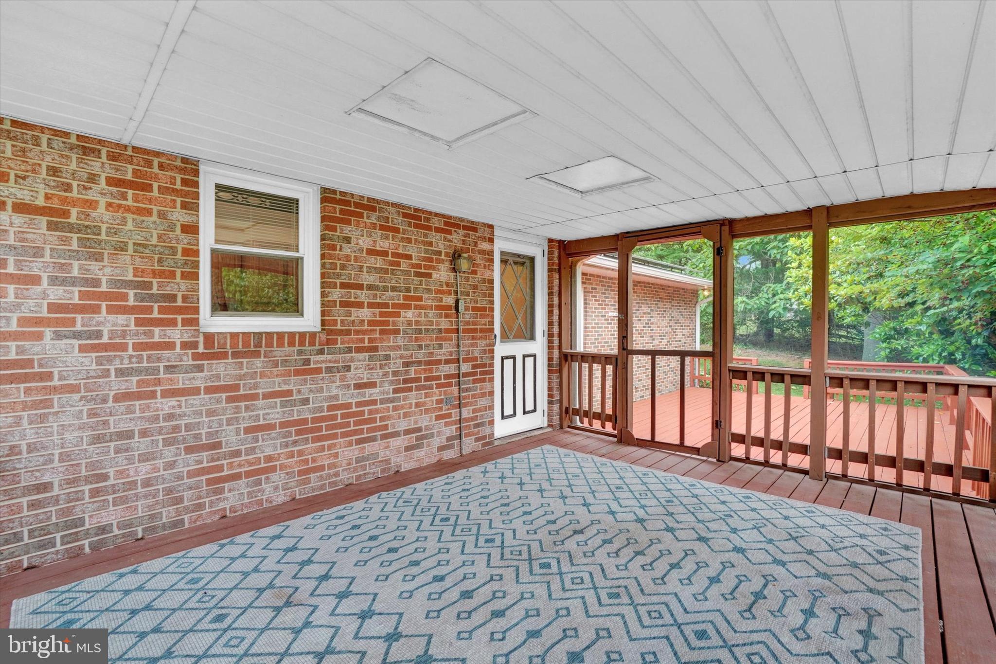 PRETTYBOY - Residential