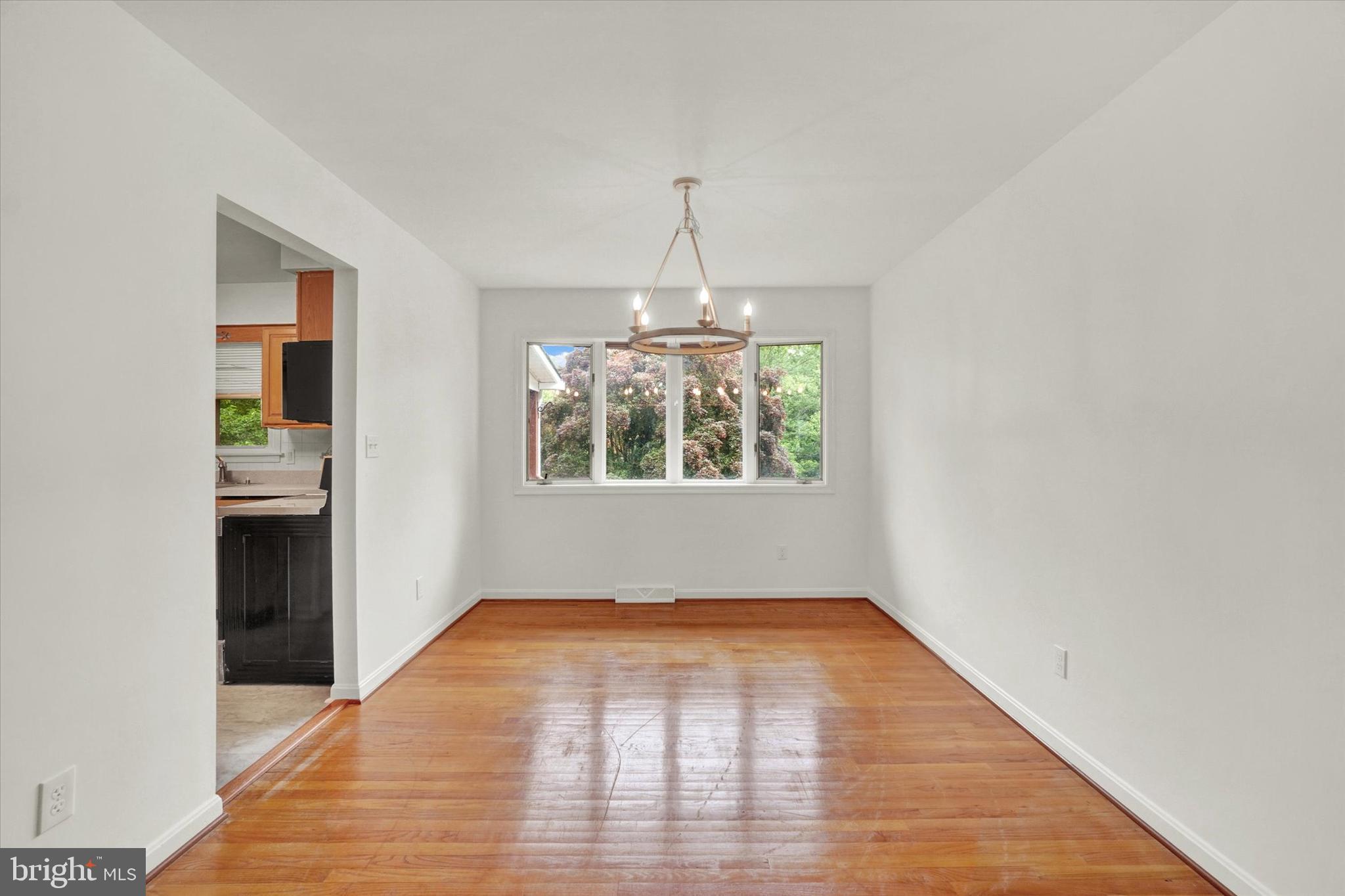 PRETTYBOY - Residential