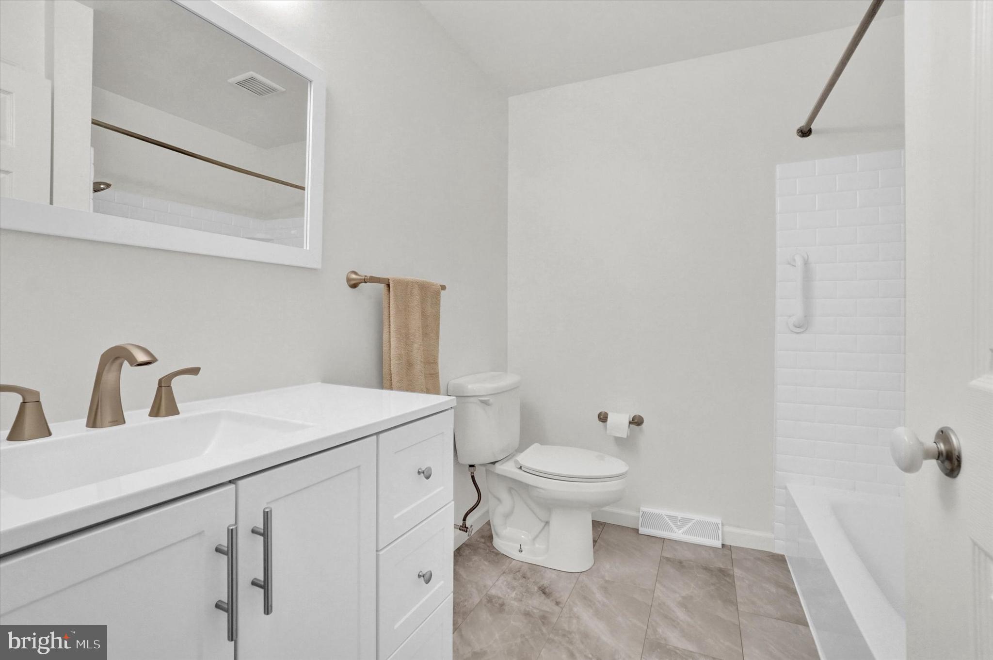 PRETTYBOY - Residential