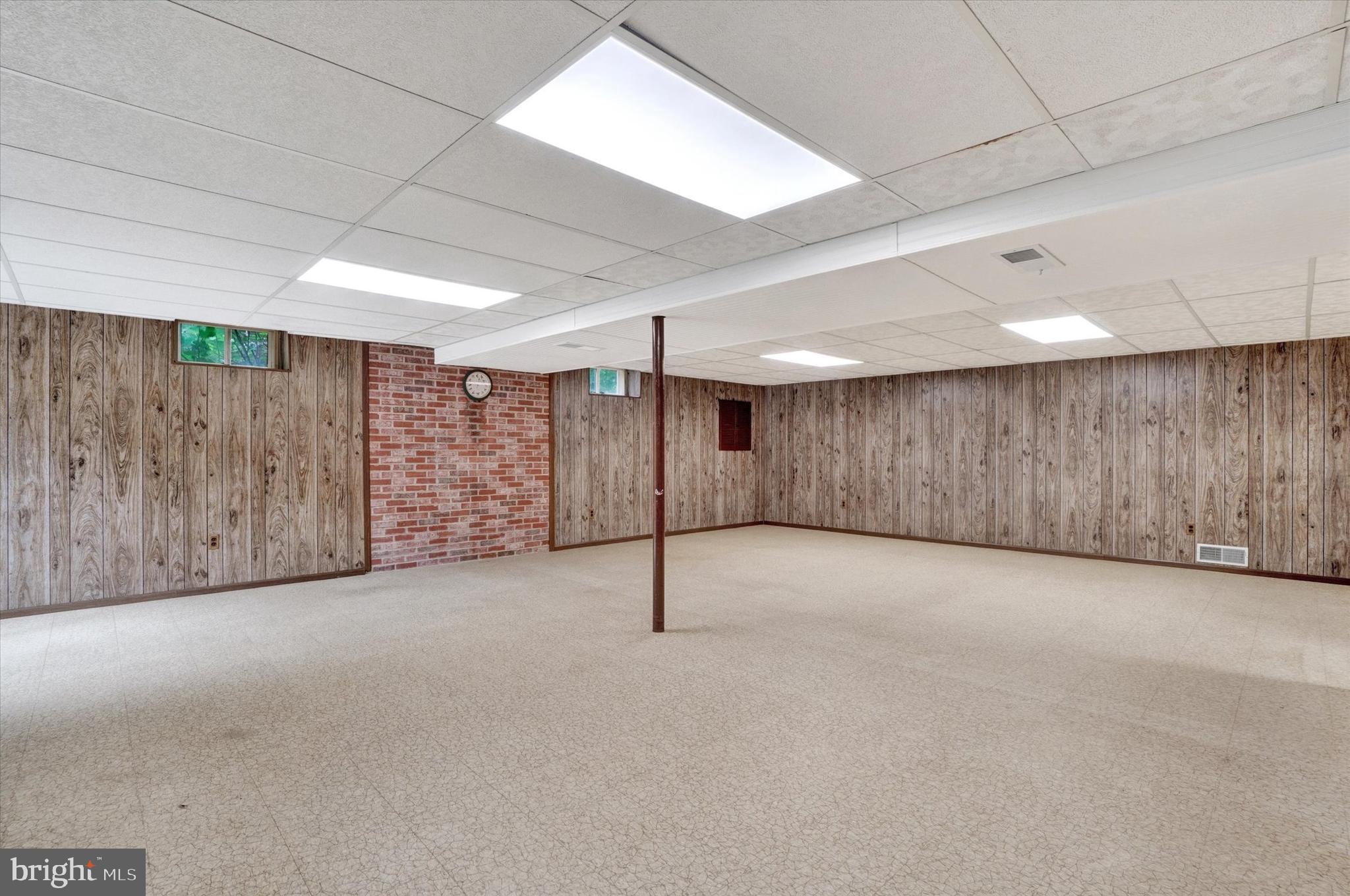 PRETTYBOY - Residential