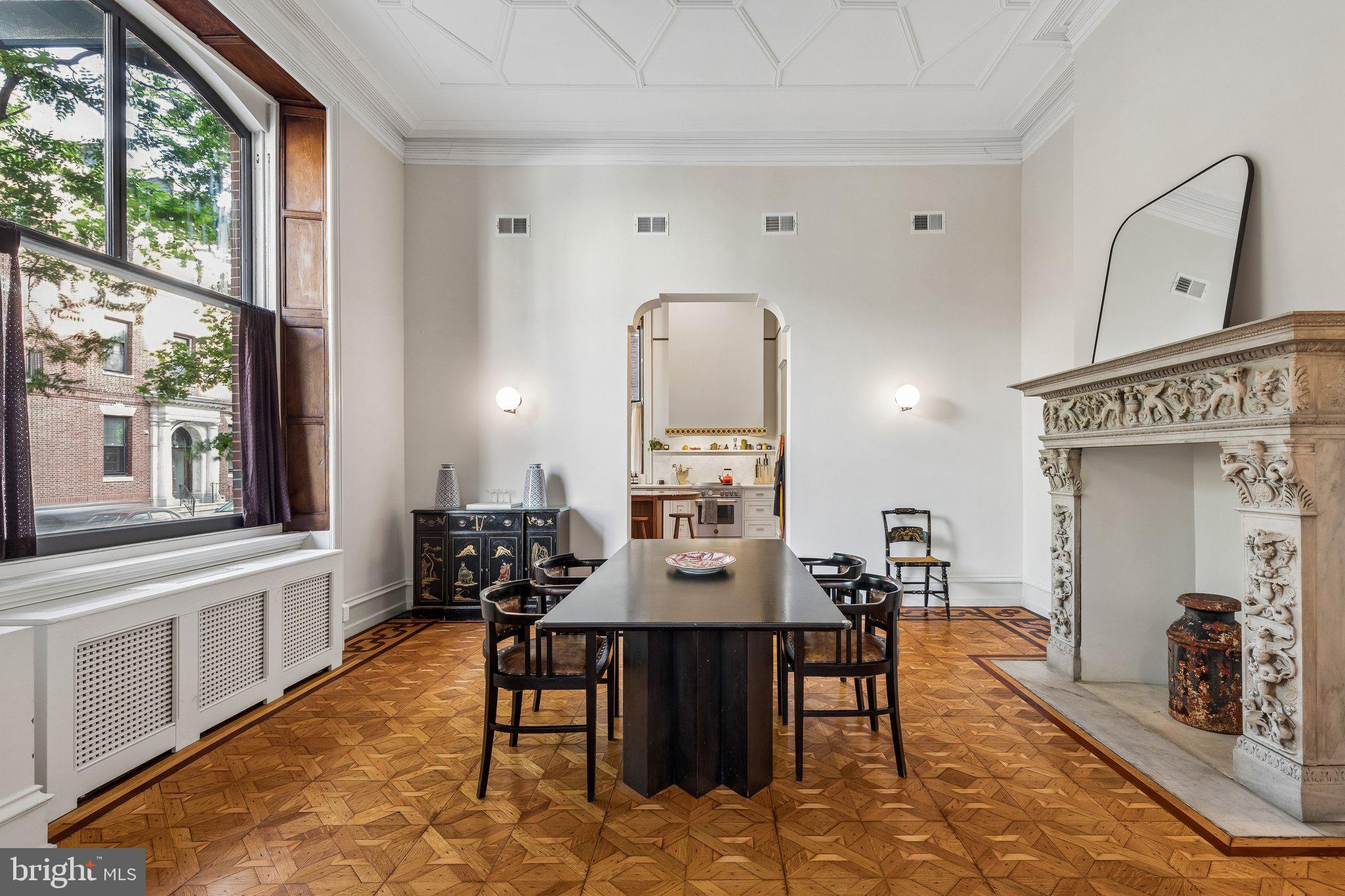 RITTENHOUSE SQUARE - Residential