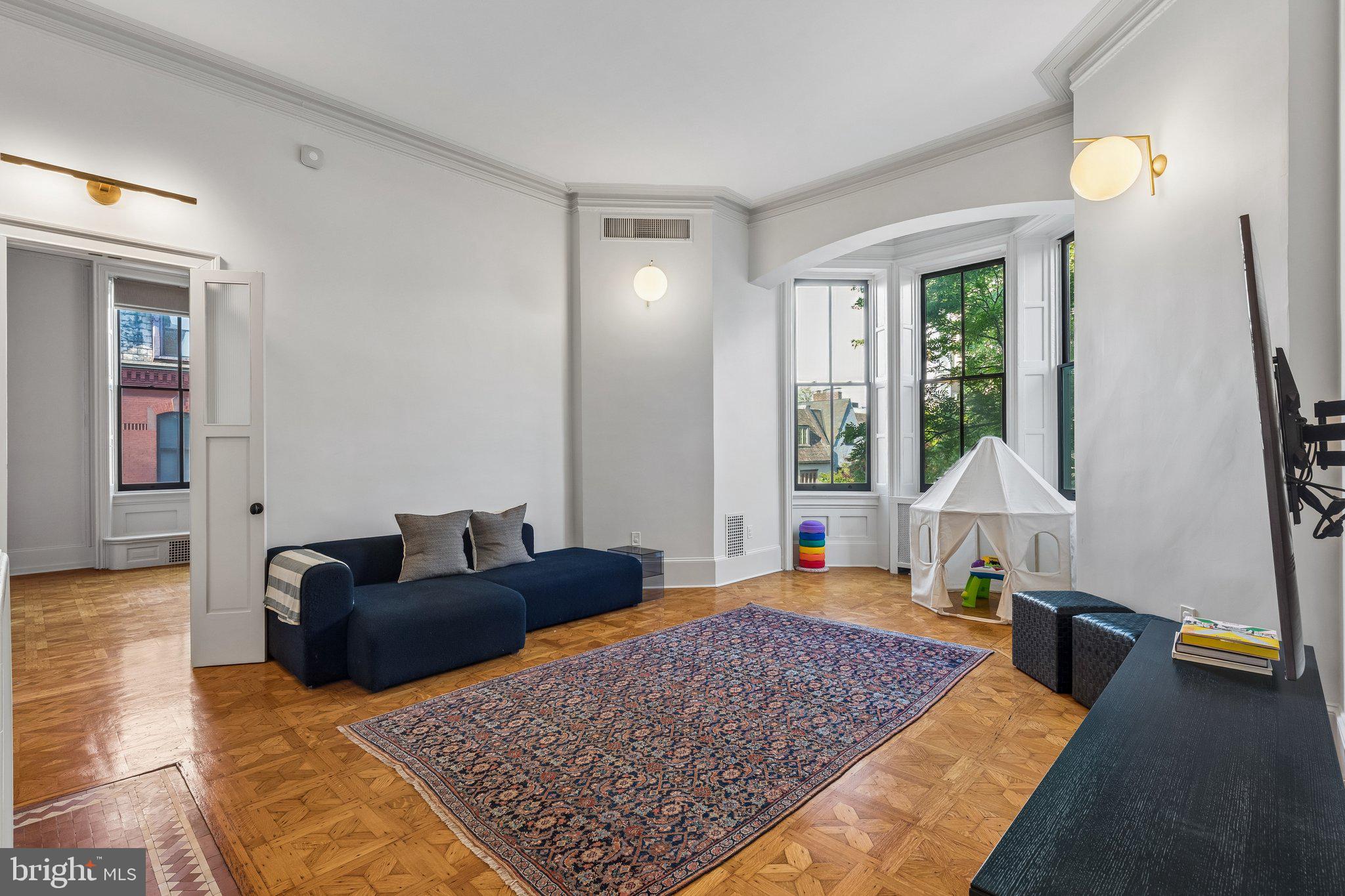 RITTENHOUSE SQUARE - Residential