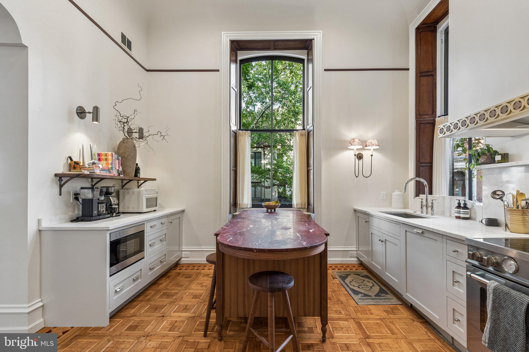 RITTENHOUSE SQUARE - Residential