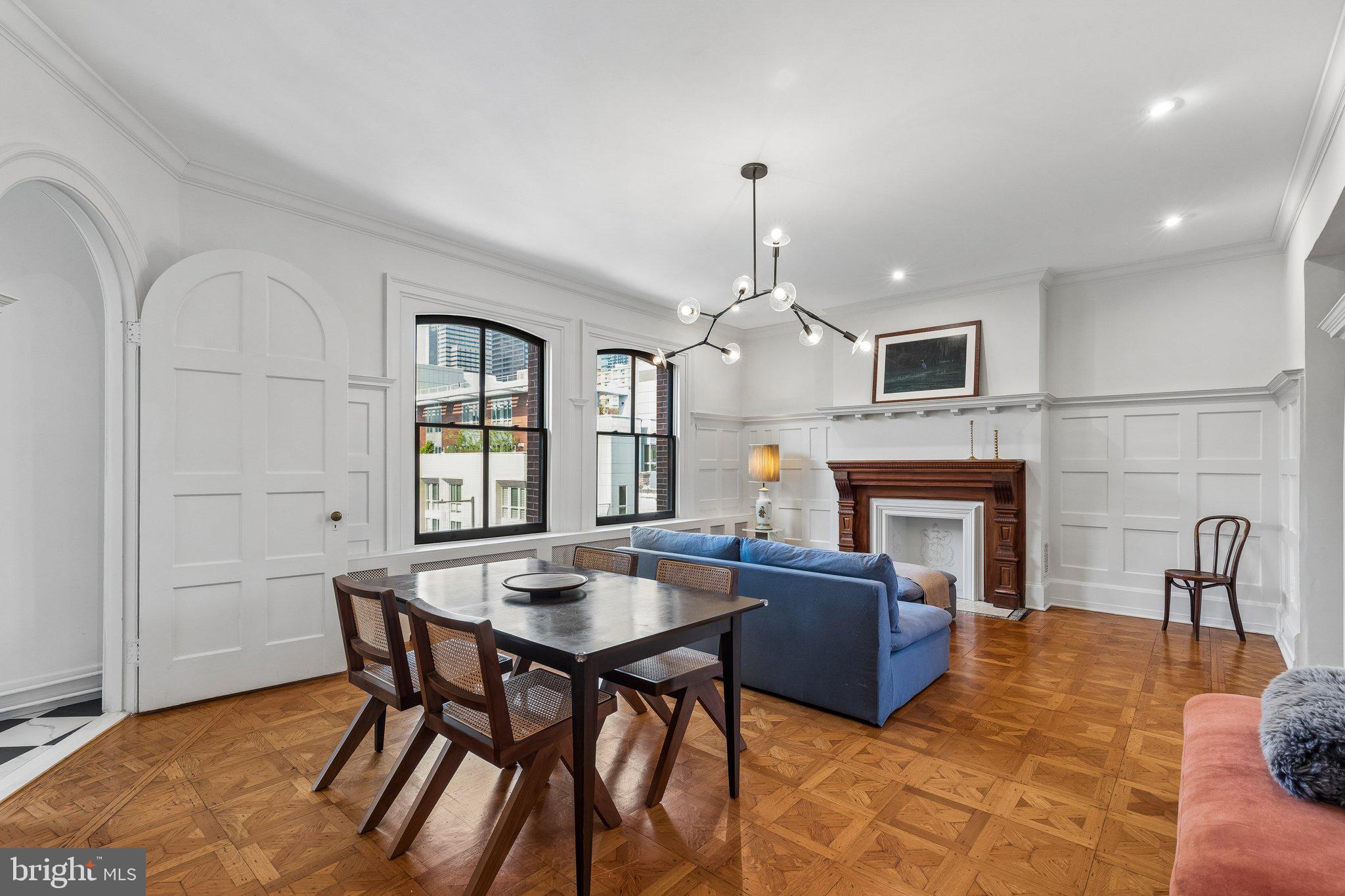 RITTENHOUSE SQUARE - Residential