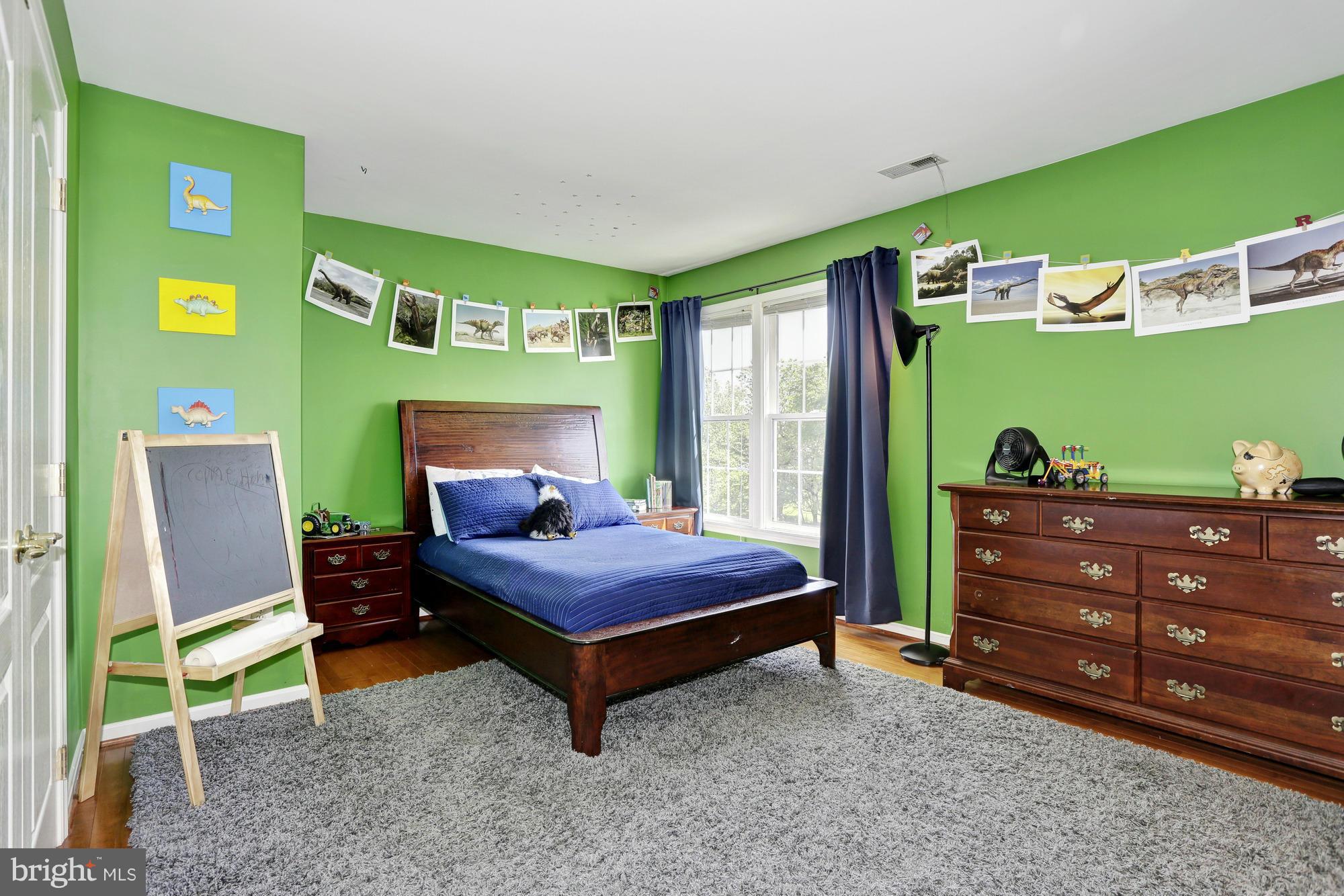 TRAVILAH GROVE - Residential