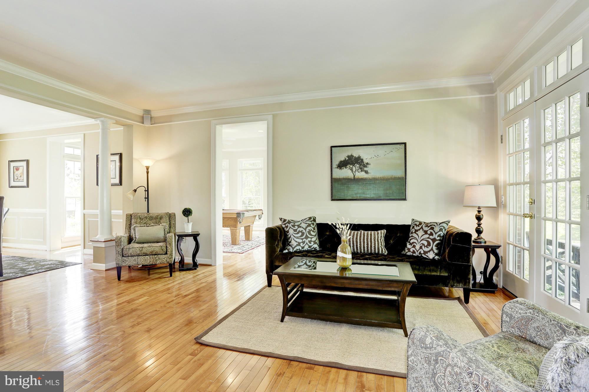 TRAVILAH GROVE - Residential