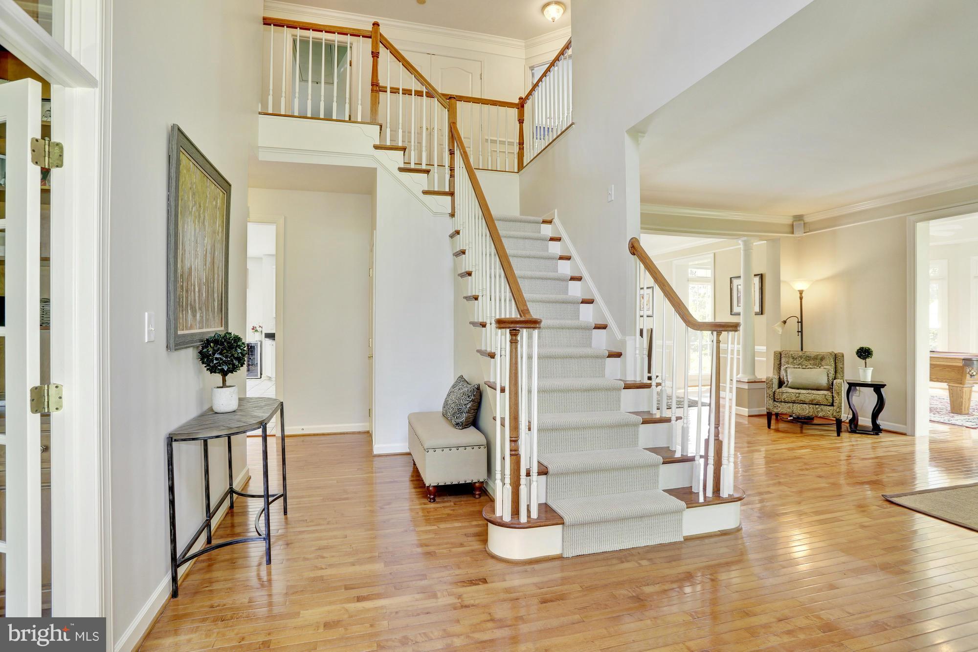 TRAVILAH GROVE - Residential