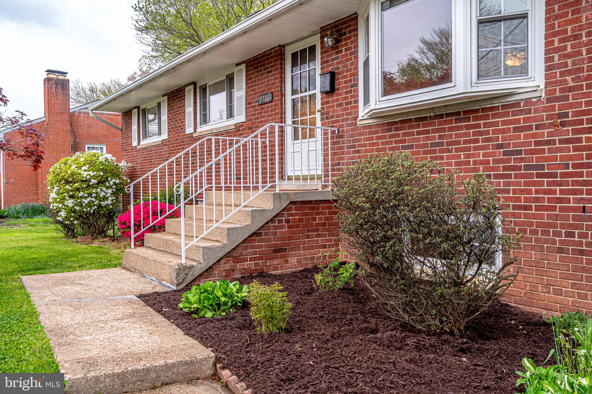 BRISTOW - Residential