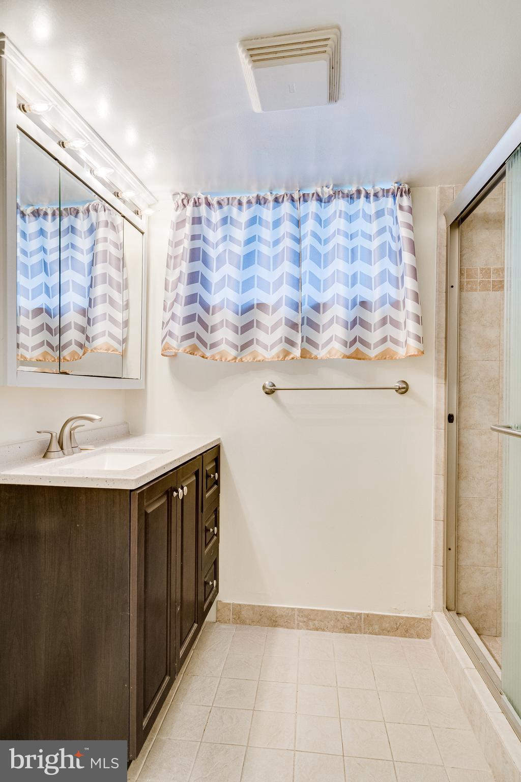 BRISTOW - Residential