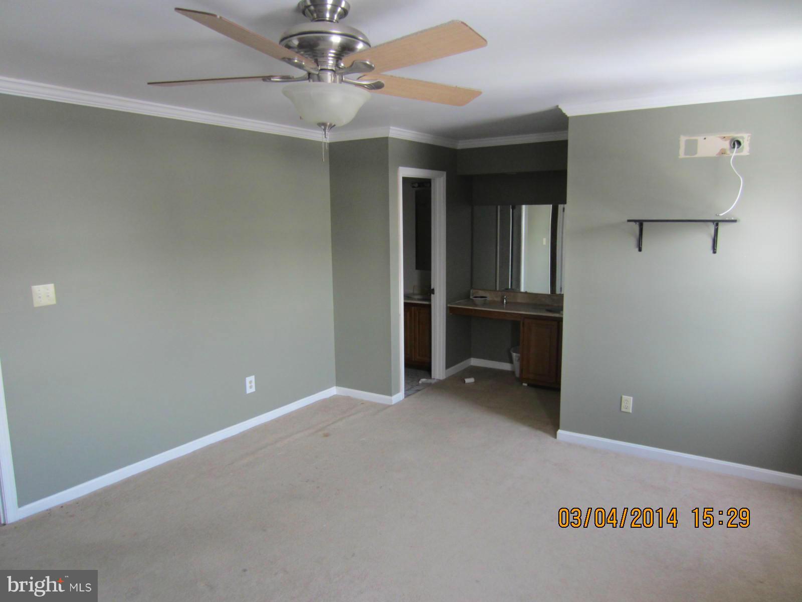 CARRIAGE WALK - Residential