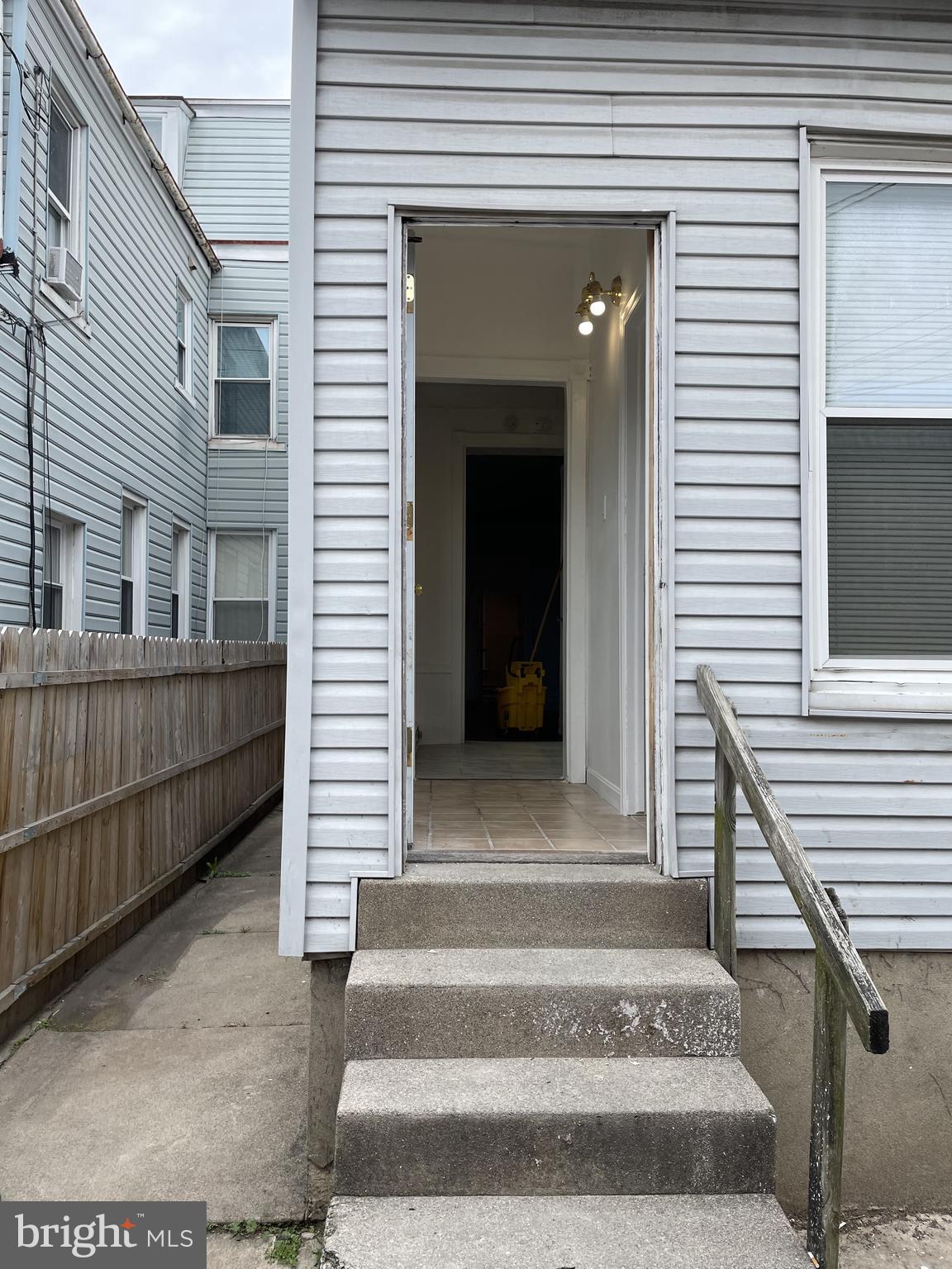 36 N JEFFERSON STREET