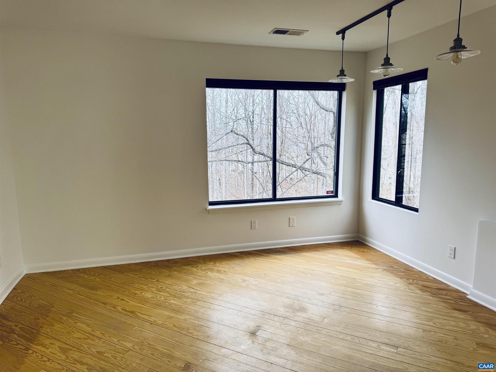 UNKNOWN - Residential Lease